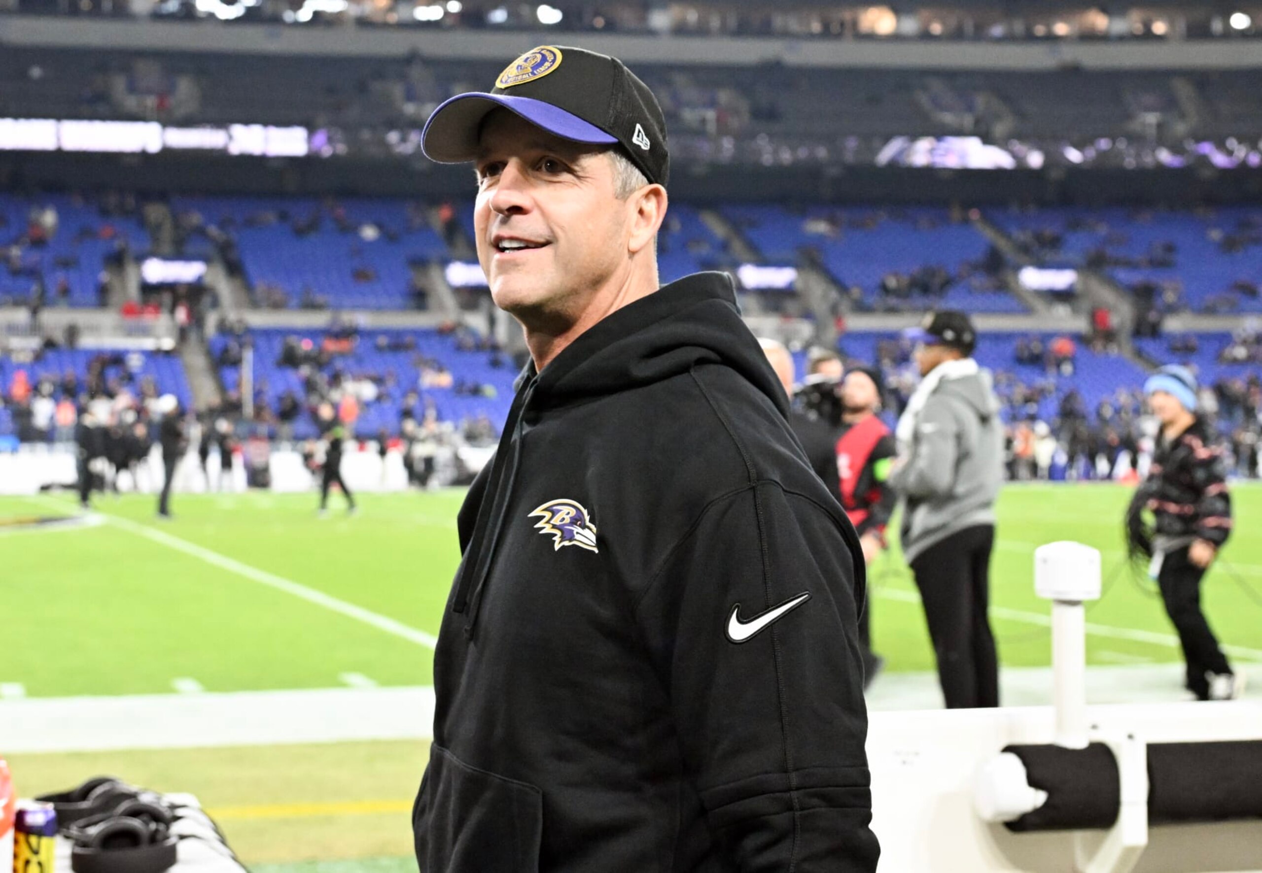 BALTIMORE, MD - NOVEMBER 16:  Baltimore Ravens head coach John Harbaugh takes the field for the Cincinnati Bengals game versus the Baltimore Ravens on November 16, 2023 at M&T Bank Stadium in Baltimore, MD.  (Photo by Mark Goldman/Icon Sportswire via Getty Images)