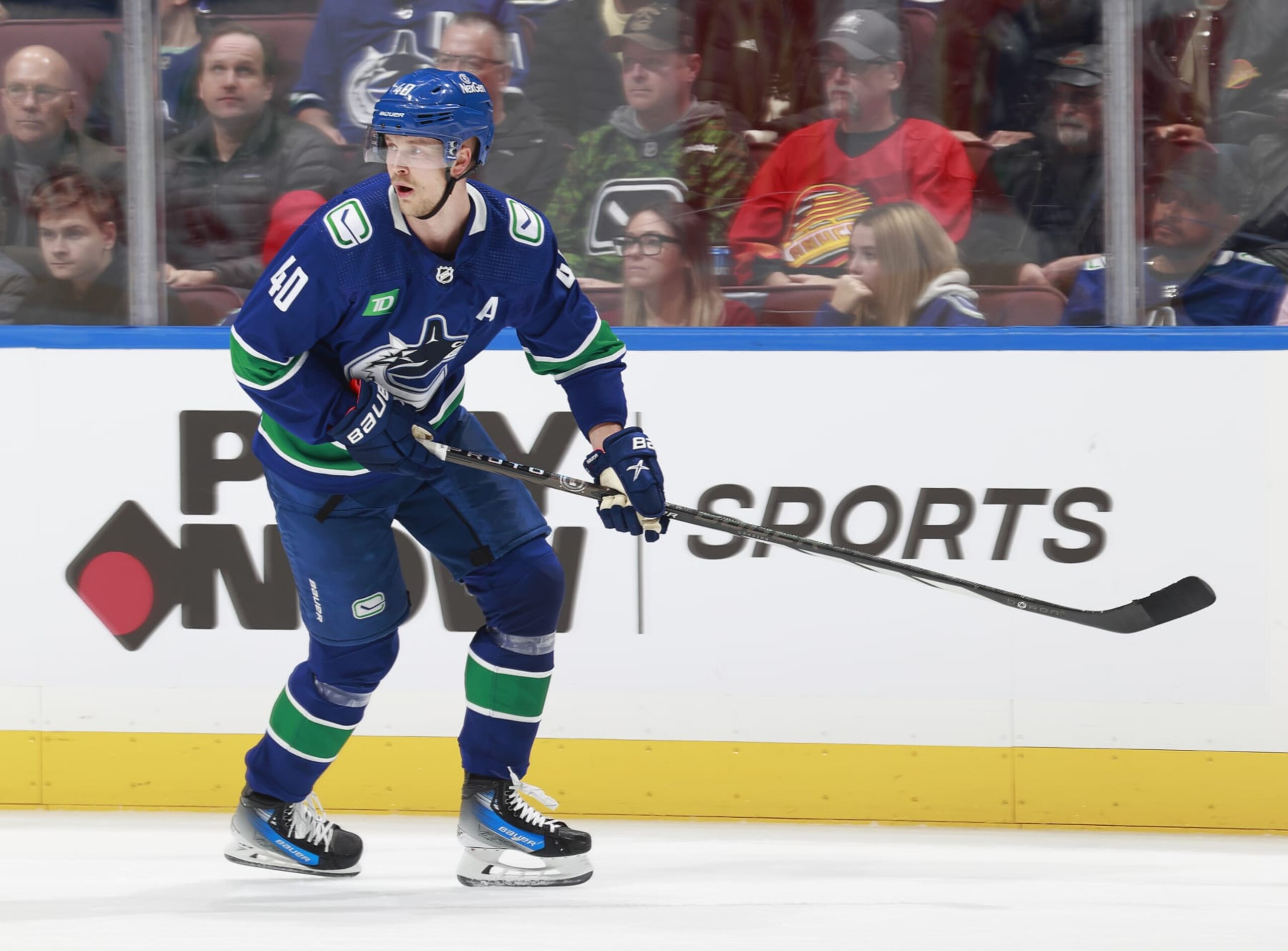 VANCOUVER, CANADA - NOVEMBER 30: Elias Pettersson #40 of the Vancouver Canucks skates up ice during their NHL game against the Vegas Golden Knights at Rogers Arena on November 30, 2023 in Vancouver, British Columbia, Canada. (Photo by Jeff Vinnick/NHLI via Getty Images) VANCOUVER, CANADA - NOVEMBER 30: Elias Pettersson #40 of the Vancouver Canucks skates up ice during their NHL game against the Vegas Golden Knights at Rogers Arena on November 30, 2023 in Vancouver, British Columbia, Canada. (Photo by Jeff Vinnick/NHLI via Getty Images)