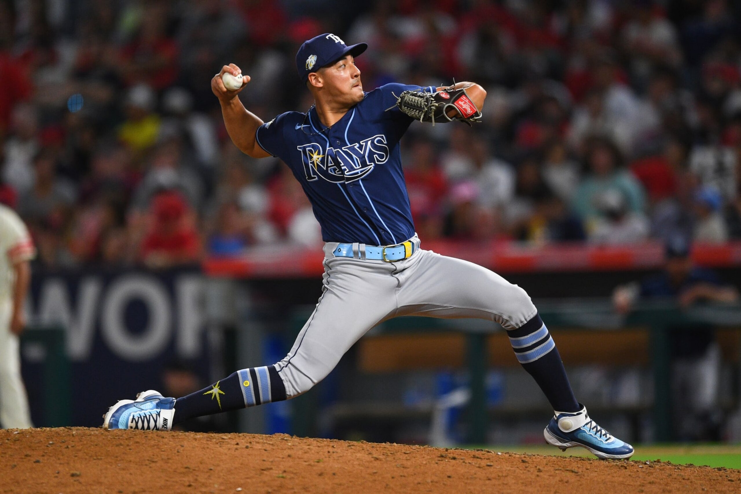 ANAHEIM, CA - AUGUST 18: Tampa Bay Rays pitcher Robert Stephenson (26) throws a pitch during the MLB game between the Tampa Bay Rays and the Los Angeles Angels of Anaheim on August 18, 2023 at Angel Stadium of Anaheim in Anaheim, CA. (Photo by Brian Rothmuller/Icon Sportswire via Getty Images) ANAHEIM, CA - AUGUST 18: Tampa Bay Rays pitcher Robert Stephenson (26) throws a pitch during the MLB game between the Tampa Bay Rays and the Los Angeles Angels of Anaheim on August 18, 2023 at Angel Stadium of Anaheim in Anaheim, CA. (Photo by Brian Rothmuller/Icon Sportswire via Getty Images)