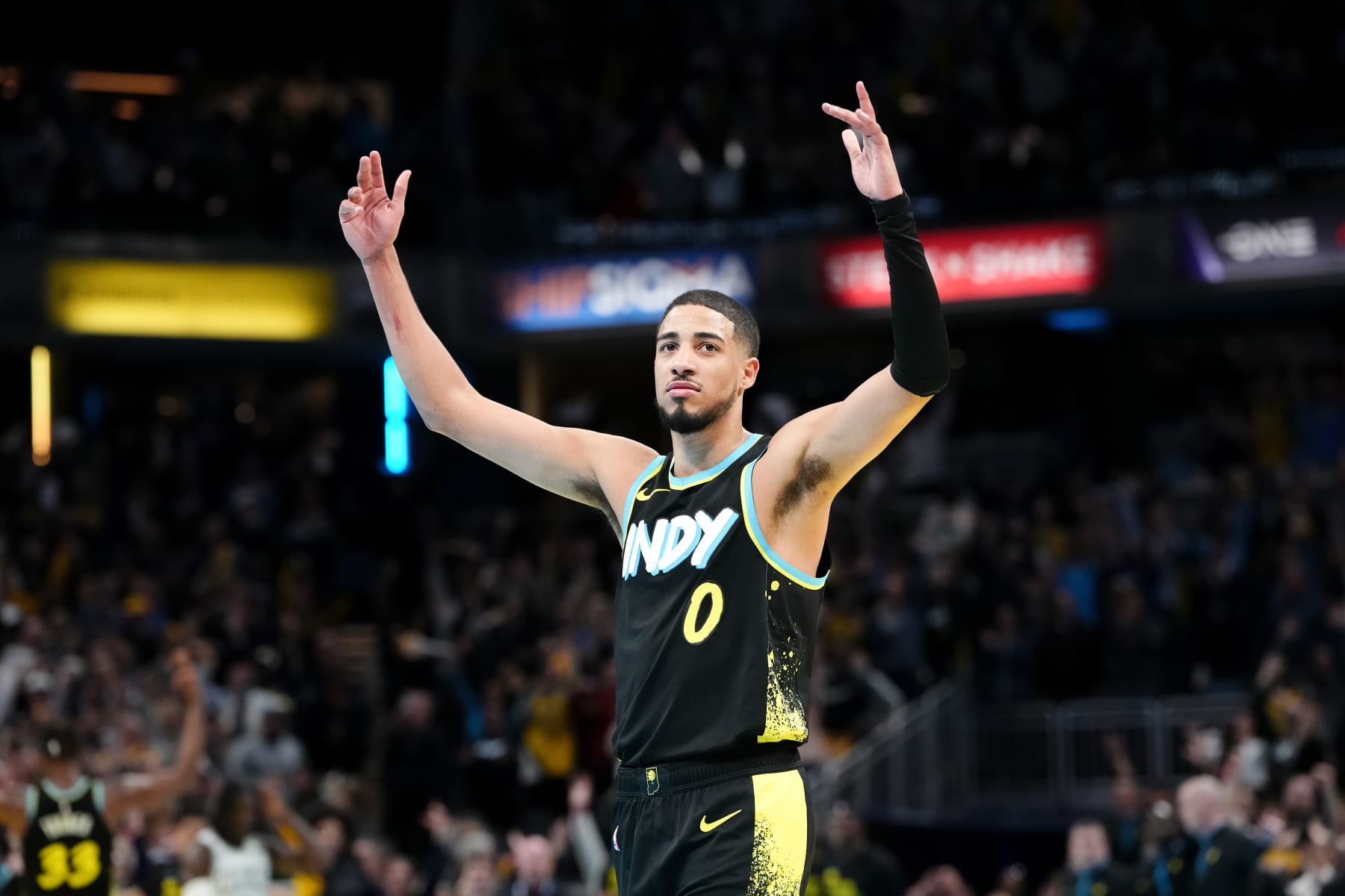 INDIANAPOLIS, INDIANA - DECEMBER 04: Tyrese Haliburton #0 of the Indiana Pacers celebrates after beating the Boston Celtics 122-112 during the NBA In-Season Tournament at Gainbridge Fieldhouse on December 04, 2023 in Indianapolis, Indiana. NOTE TO USER: User expressly acknowledges and agrees that, by downloading and or using this photograph, User is consenting to the terms and conditions of the Getty Images License Agreement. (Photo by Dylan Buell/Getty Images)