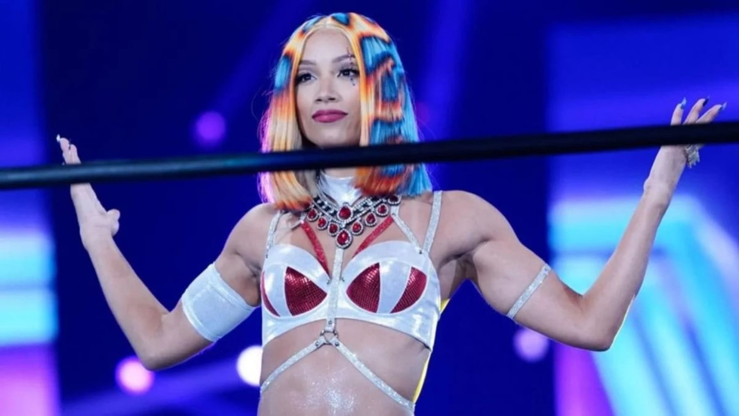 What will be the likelier landing spot for Sasha Banks/Mercedes Moné between WWE and AEW?