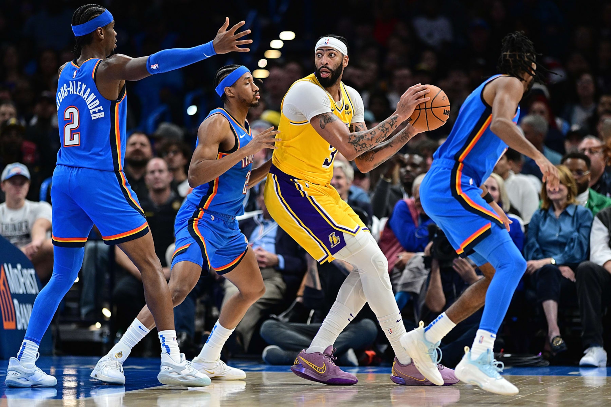 OKLAHOMA CITY, OKLAHOMA - NOVEMBER 30: Anthony Davis #3 of the Los Angeles Lakers handles the ball during the second half against the Oklahoma City Thunder at Paycom Center on November 30, 2023 in Oklahoma City, Oklahoma. NOTE TO USER: User expressly acknowledges and agrees that, by downloading and or using this Photograph, user is consenting to the terms and conditions of the Getty Images License Agreement. (Photo by Joshua Gateley/Getty Images)