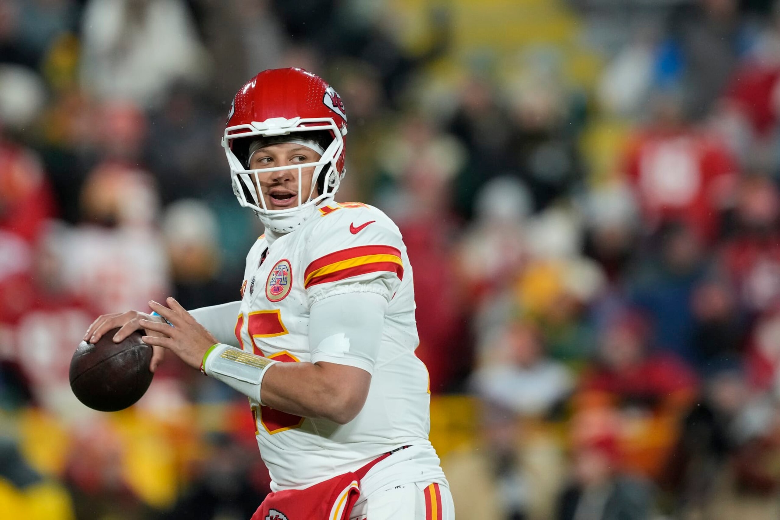 GREEN BAY, WISCONSIN - DECEMBER 03: Patrick Mahomes #15 of the Kansas City Chiefs warms up before the game against the Green Bay Packers at Lambeau Field on December 03, 2023 in Green Bay, Wisconsin. (Photo by Patrick McDermott/Getty Images)