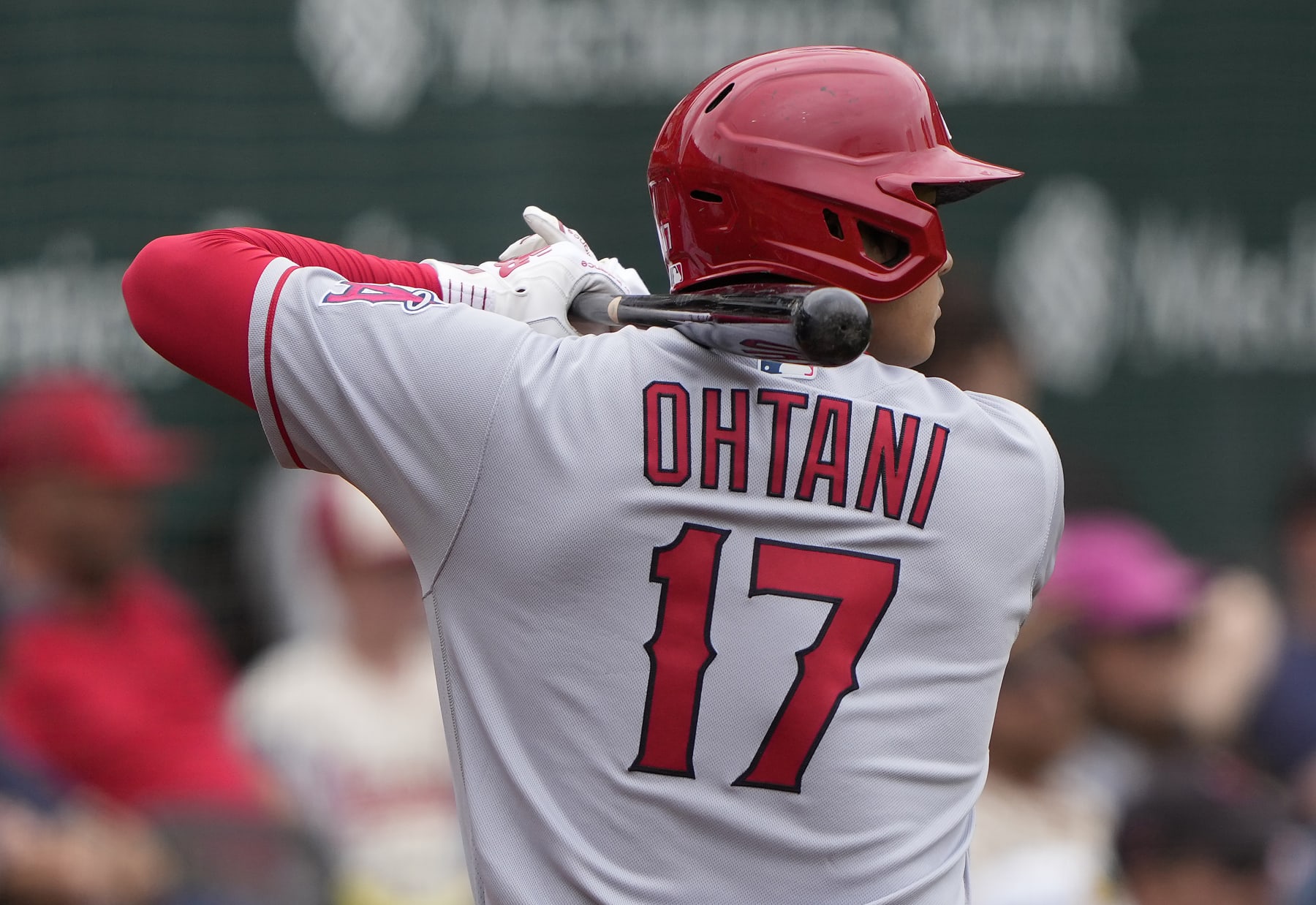 OAKLAND, CALIFORNIA - SEPTEMBER 02: Shohei Ohtani #17 of the Los Angeles Angels warms up in the on-deck circle prior to batting against the Oakland Athletics in the top of the ninth inning at RingCentral Coliseum on September 02, 2023 in Oakland, California. (Photo by Thearon W. Henderson/Getty Images)