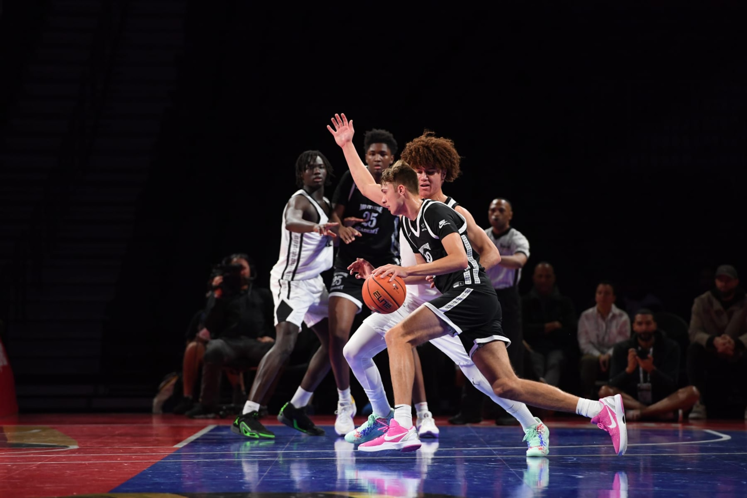 LAS VEGAS, NV - DECEMBER 8: Cooper Flagg #32 of Montverde Academy drives to the basket during the game against the Link Academy during the 2023 EYBL Scholastic Showcase on December 8, 2023 at T-Mobile Arena in Las Vegas, Nevada. NOTE TO USER: User expressly acknowledges and agrees that, by downloading and or using this photograph, User is consenting to the terms and conditions of the Getty Images License Agreement. Mandatory Copyright Notice: Copyright 2023 NBAE (Photo by Juan Ocampo/NBAE via Getty Images)