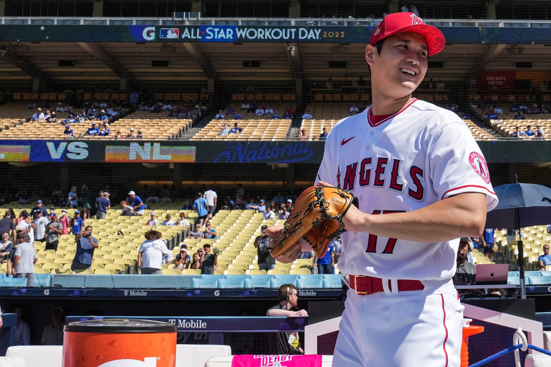 LOS ANGELES, CA - JULY 18: Shohei Ohtani #17 of the Los Angeles Angels looks on during Gatorade All-Star Workout Day at Dodger Stadium on Tuesday, July 18, 2022 in Los Angeles, California. (Photo by Brace Hemmelgarn/Minnesota Twins/Getty Images)