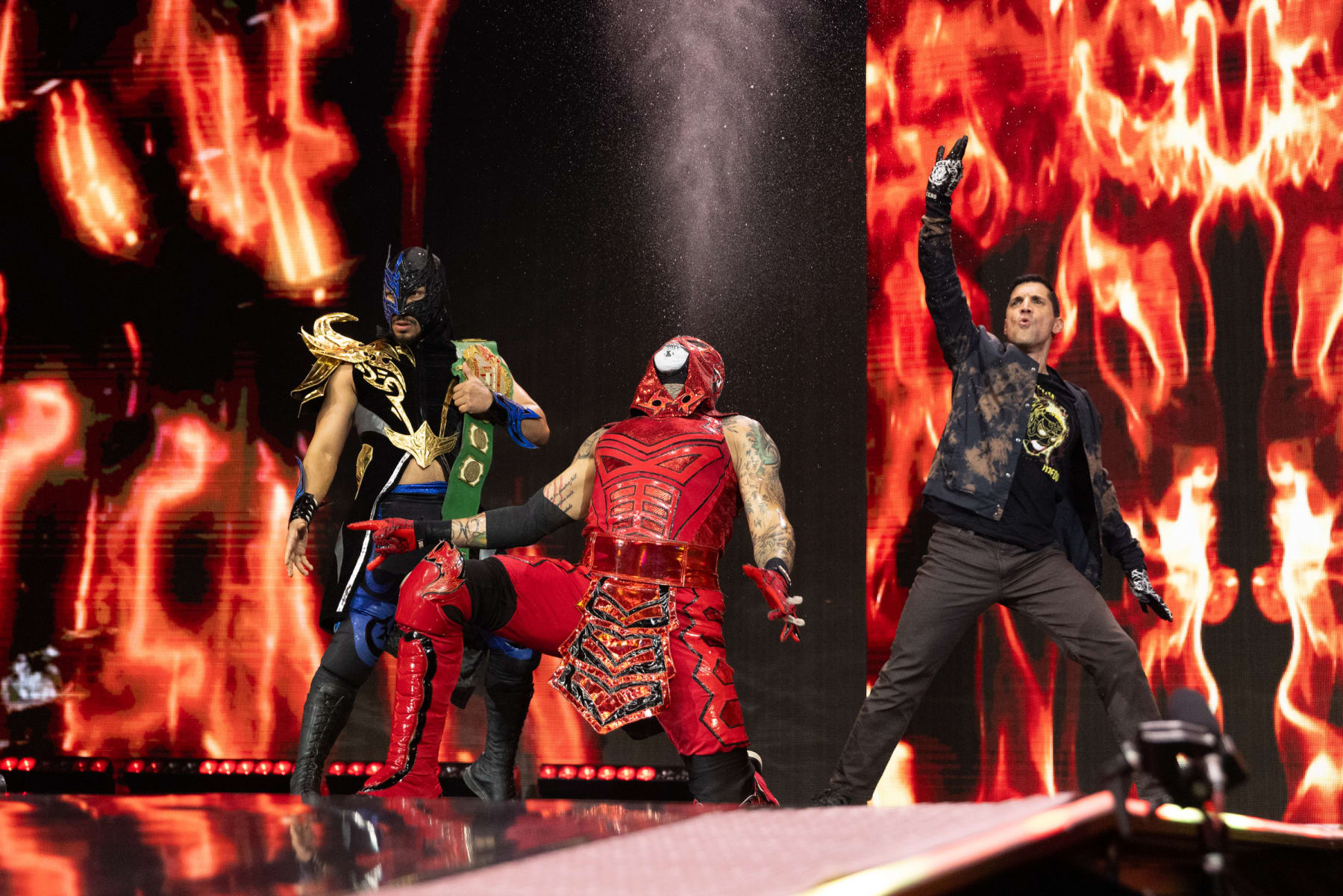 Komander and Penta El Zero Miedo.