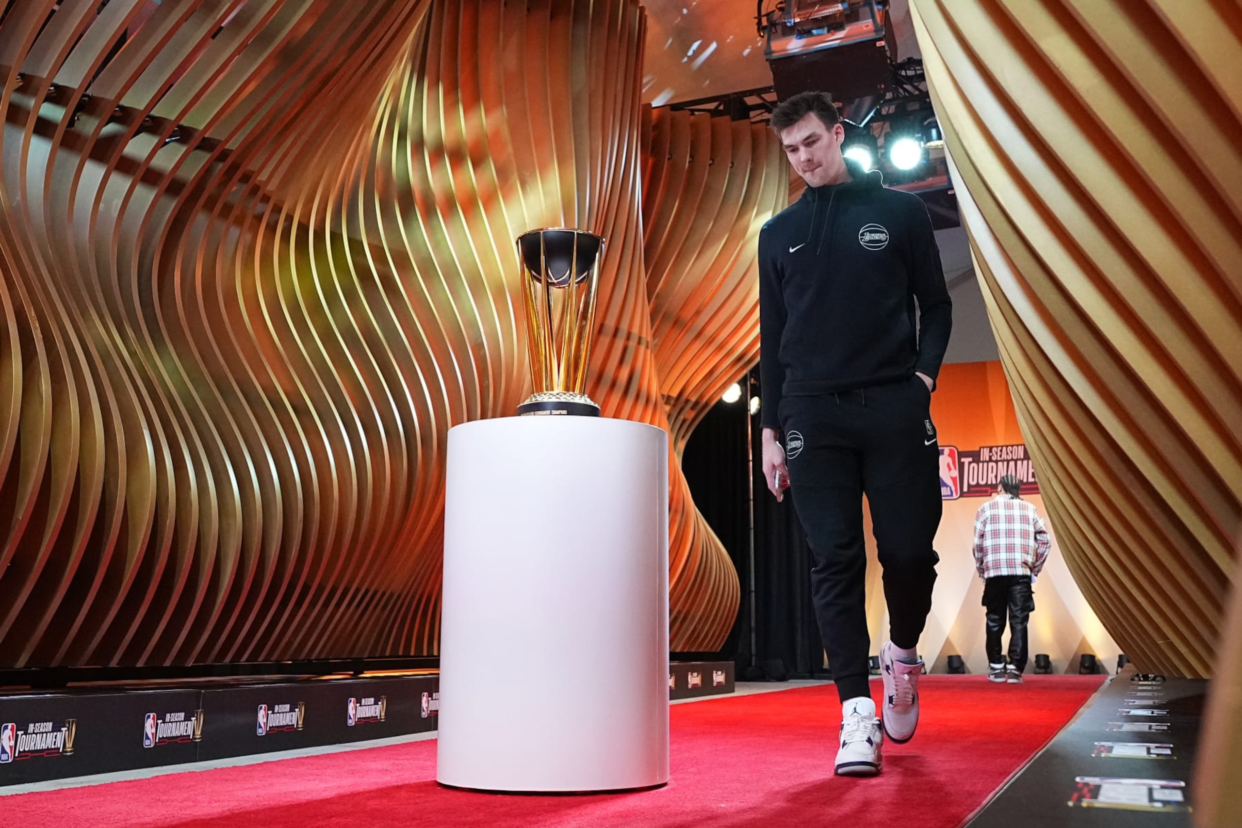 LAS VEGAS, NV - DECEMBER 9: Colin Castleton #14 of the Los Angeles Lakers walks the red carpet before the game against the Indiana Pacers during the In-Season Tournament Championship game on December 9, 2023 at T-Mobile Arena in Las Vegas, Nevada. NOTE TO USER: User expressly acknowledges and agrees that, by downloading and or using this photograph, User is consenting to the terms and conditions of the Getty Images License Agreement. Mandatory Copyright Notice: Copyright 2023 NBAE (Photo by Garrett Ellwood/NBAE via Getty Images)