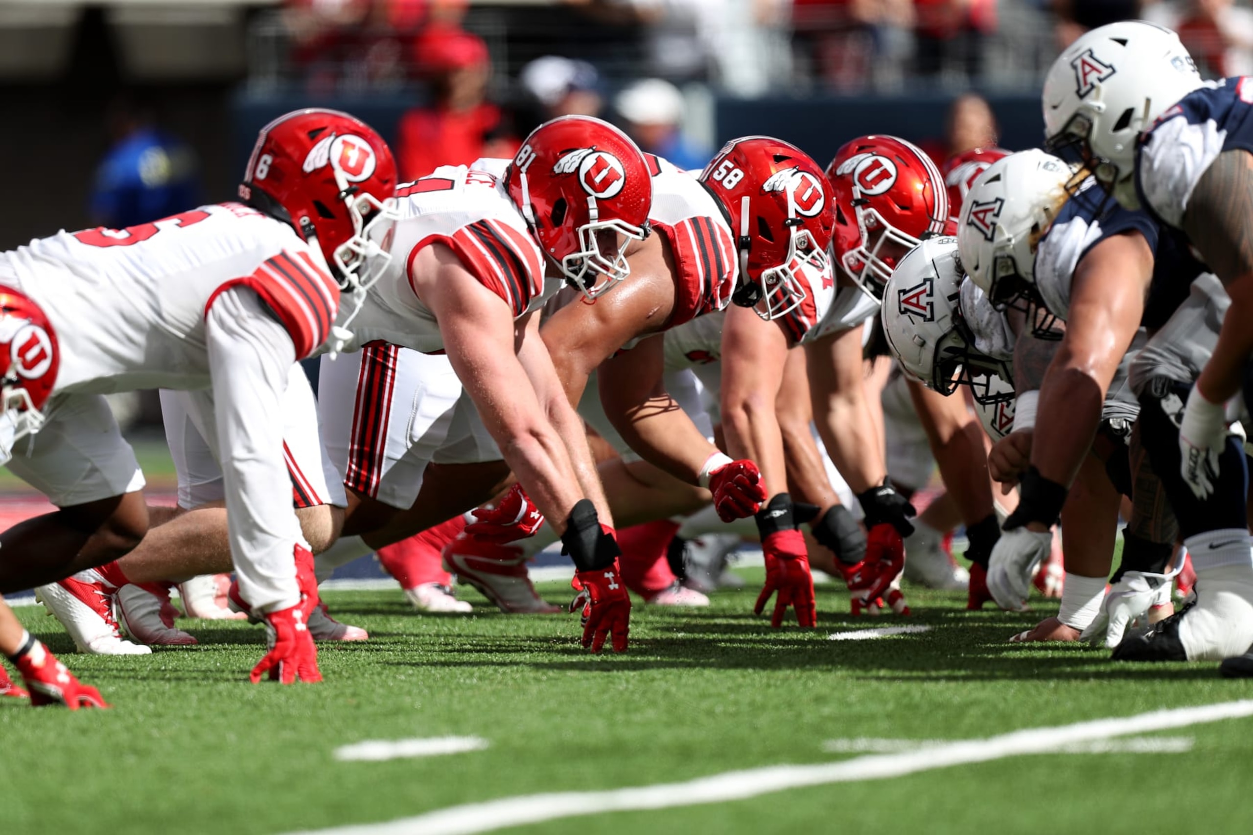 TUCSON, AZ - NOVEMBER 18: Utah Utes line of scrimmage for an extra point attempt during a football game between the Utah Utes and the University of Arizona Wildcats on November 18, 2023 at Arizona Stadium in Tucson, AZ. (Photo by Christopher Hook/Icon Sportswire via Getty Images)