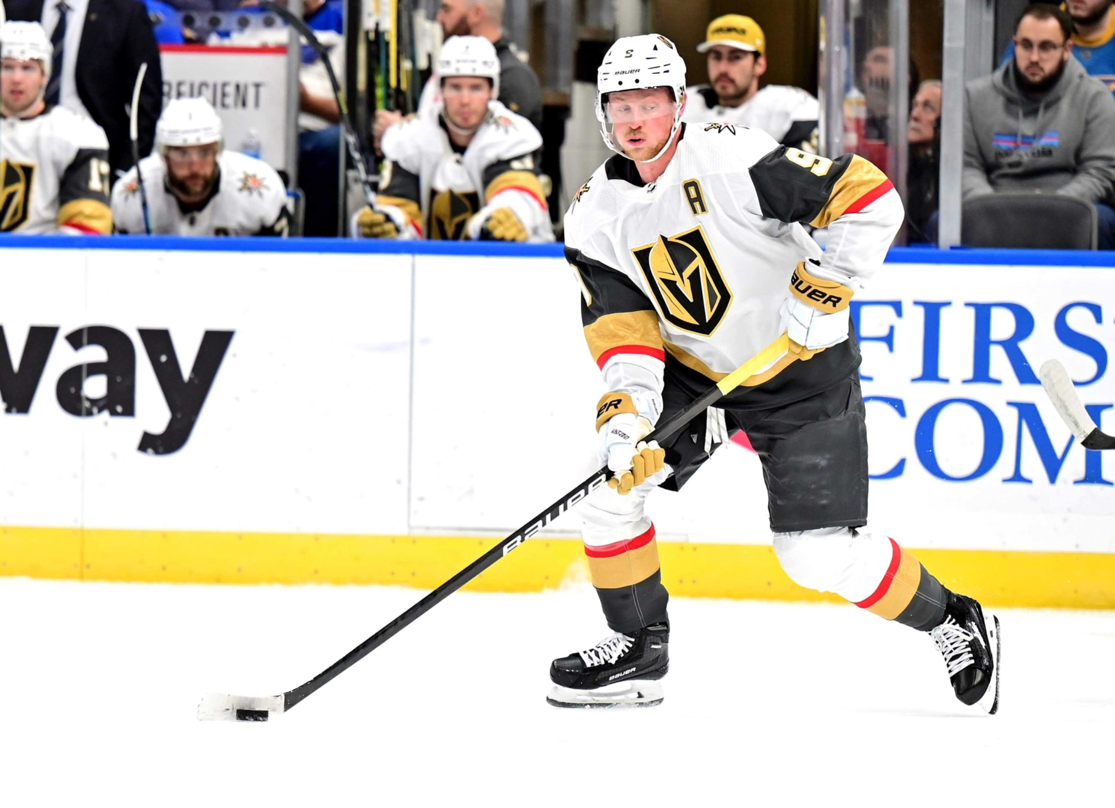 ST. LOUIS, MO - DECEMBER 06: Las Vegas Golden Knights center Jack Eichel (9) as seen with the puck during a NHL game between the Las Vegas Golden Knights and the St. Louis Blues on December 06, 2023, at Enterprise Center in St. Louis, MO. (Photo by Keith Gillett/Icon Sportswire via Getty Images) ST. LOUIS, MO - DECEMBER 06: Las Vegas Golden Knights center Jack Eichel (9) as seen with the puck during a NHL game between the Las Vegas Golden Knights and the St. Louis Blues on December 06, 2023, at Enterprise Center in St. Louis, MO. (Photo by Keith Gillett/Icon Sportswire via Getty Images)
