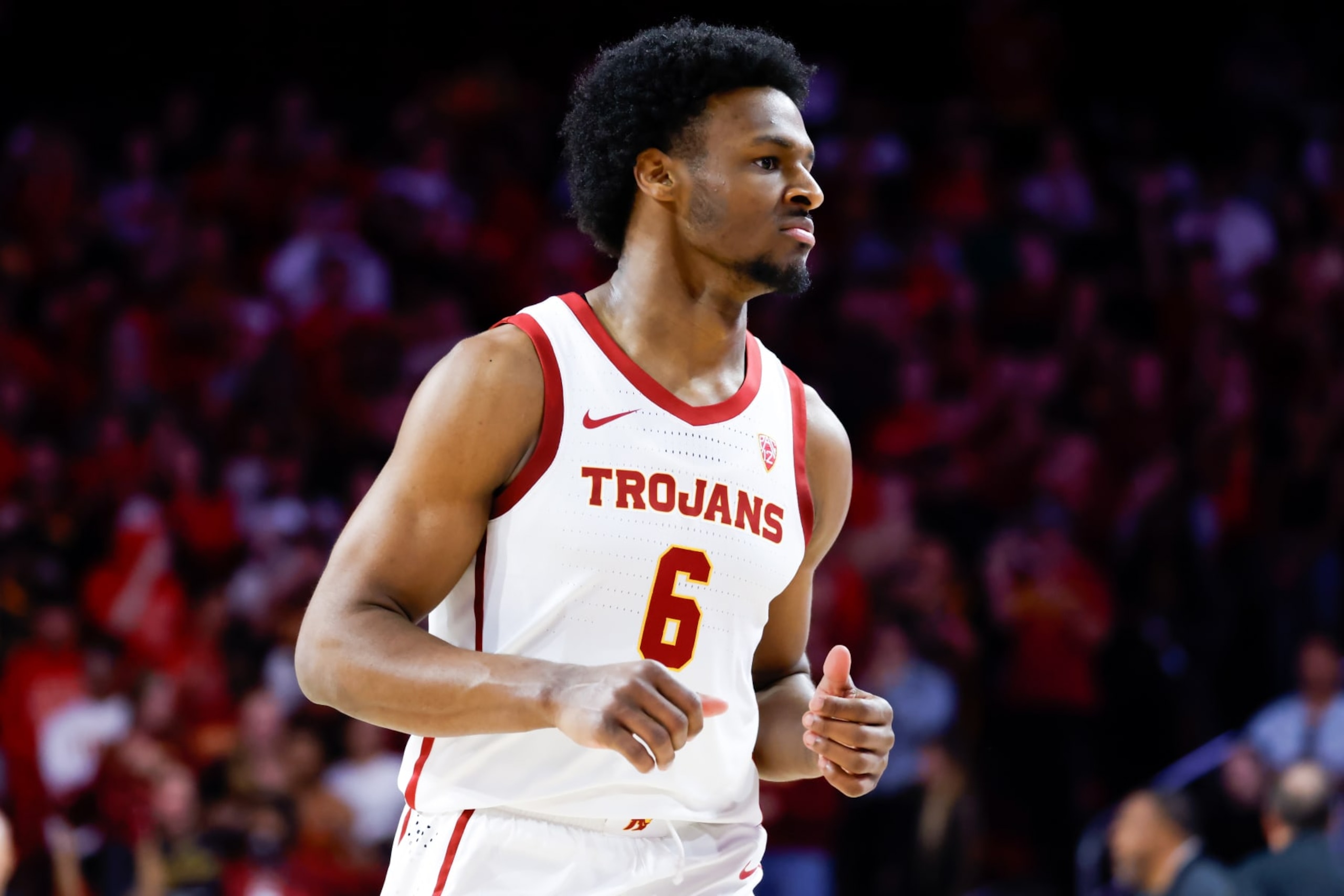 Los Angeles, CA - December 10: USC Trojans guard Bronny James (6) runs down the court during the first half against the Long Beach State 49ers at Galen Center in Los Angeles Sunday, Dec. 10, 2023.  (Jason Armond / Los Angeles Times via Getty Images)