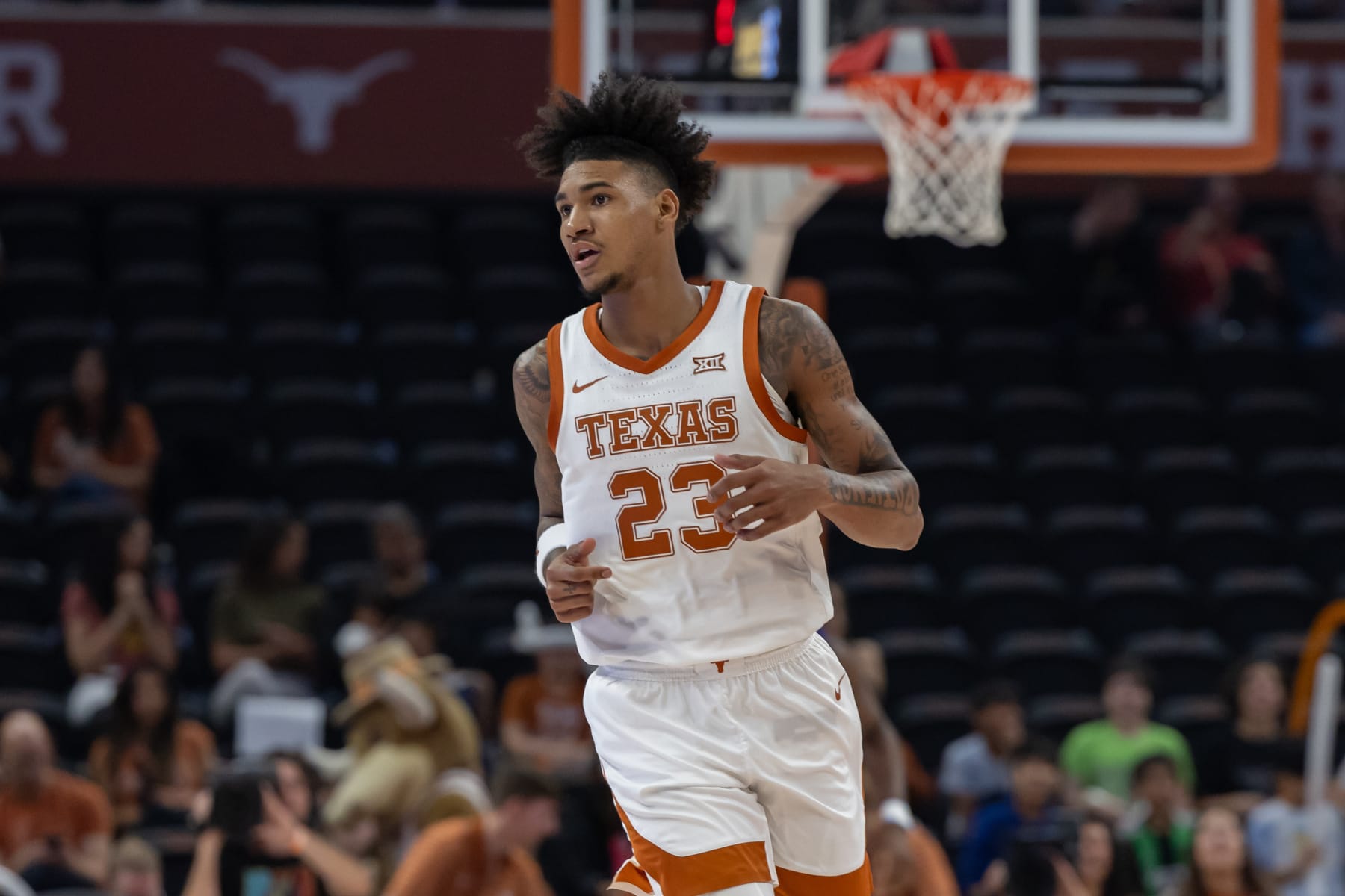 Texas' Dillon Mitchell