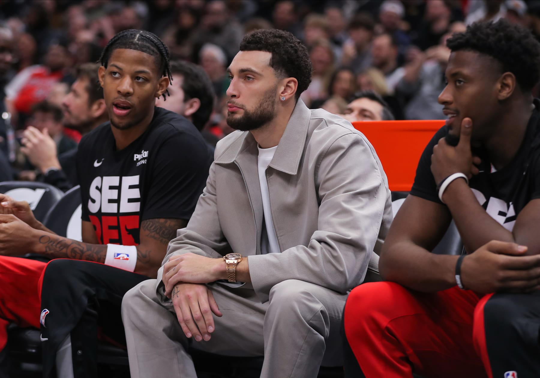 CHICAGO, IL - DECEMBER 02: Zach LaVine #8 of the Chicago Bulls looks on from the bench during the second half against the New Orleans Pelicans at the United Center on December 2, 2023 in Chicago, Illinois. (Photo by Melissa Tamez/Icon Sportswire via Getty Images)