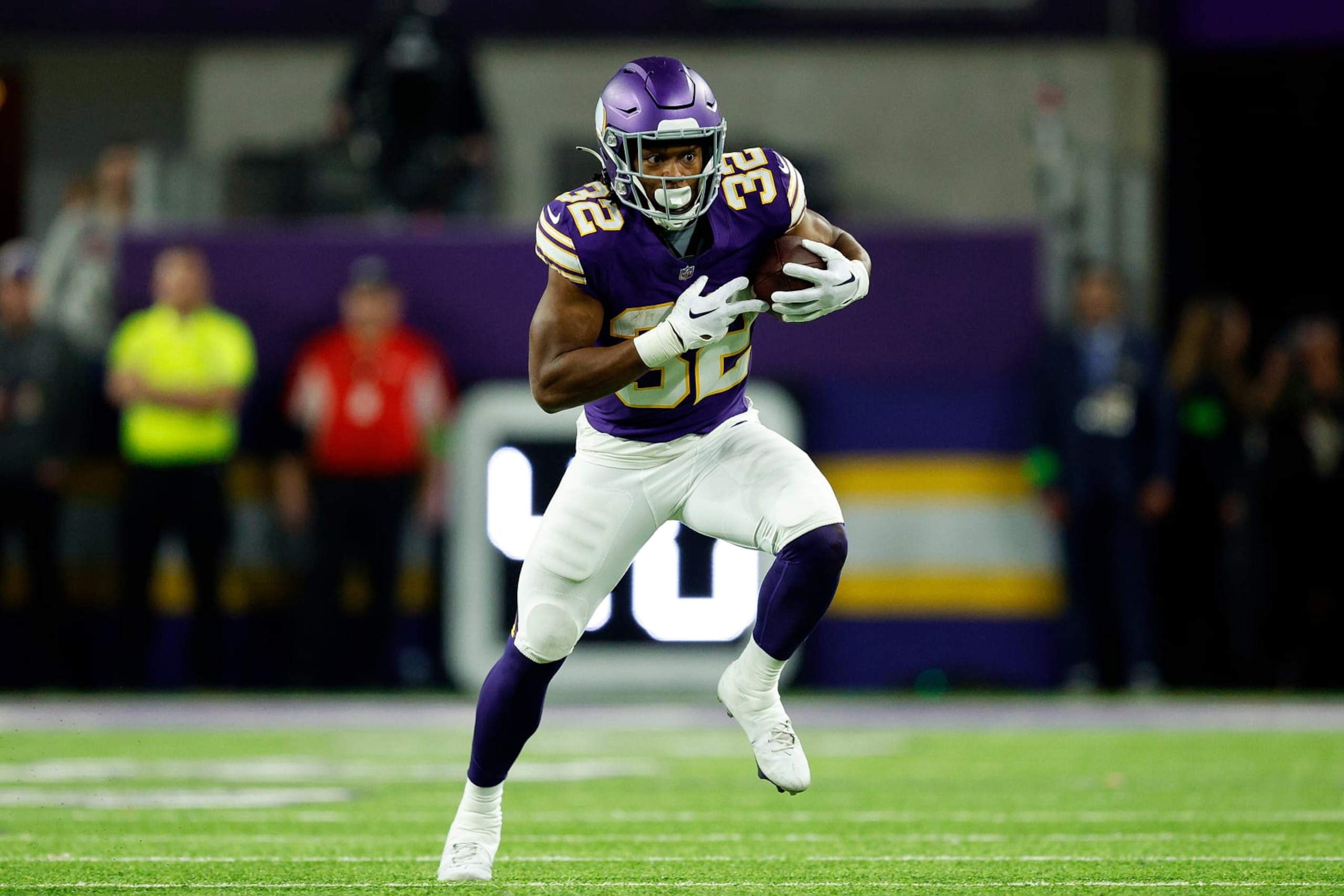 Vikings RB Ty Chandler