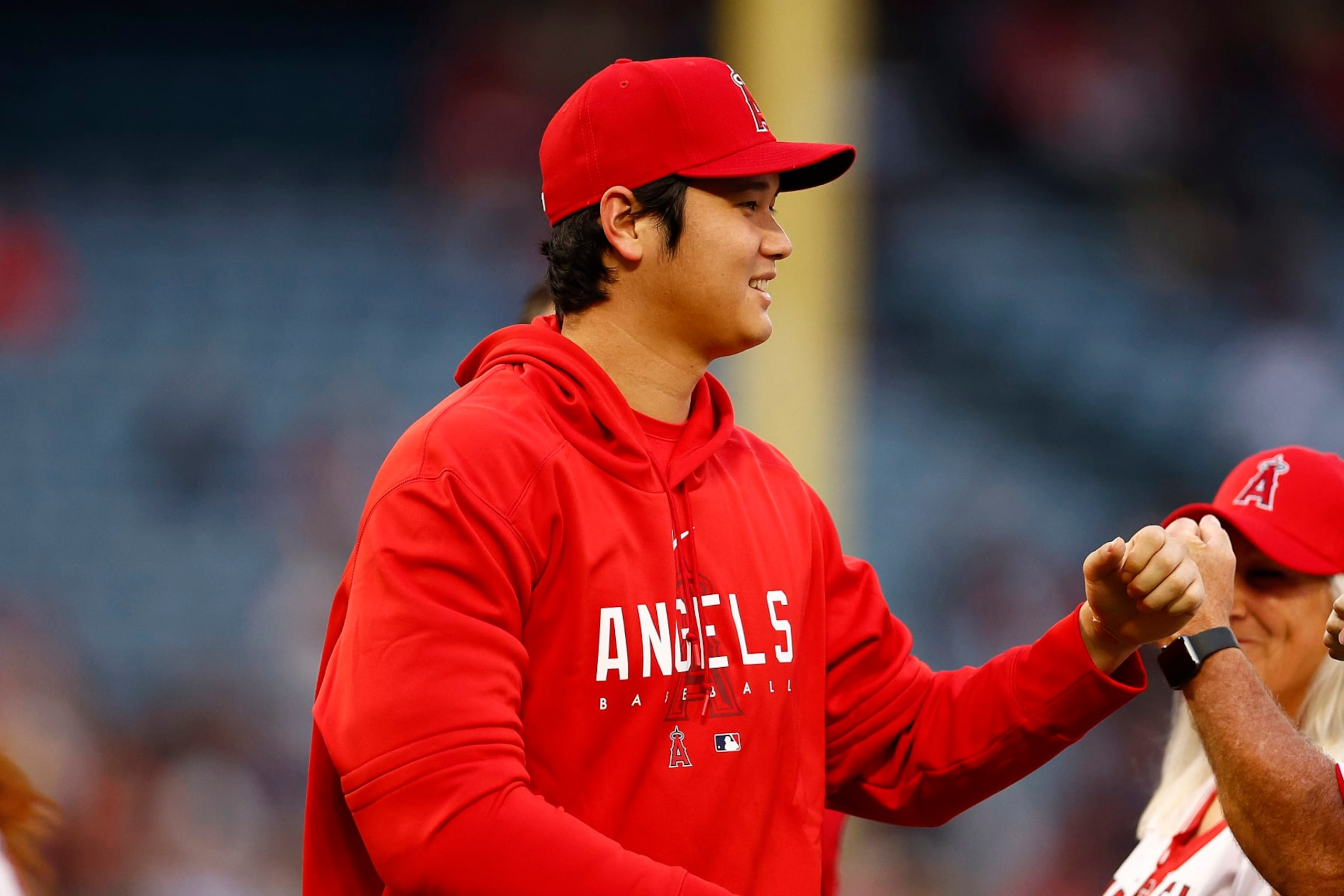 ANAHEIM, CALIFORNIA - SEPTEMBER 30:  Shohei Ohtani #17 of the Los Angeles Angels before a game against the Oakland Athletics at Angel Stadium of Anaheim on September 30, 2023 in Anaheim, California. (Photo by Ronald Martinez/Getty Images)