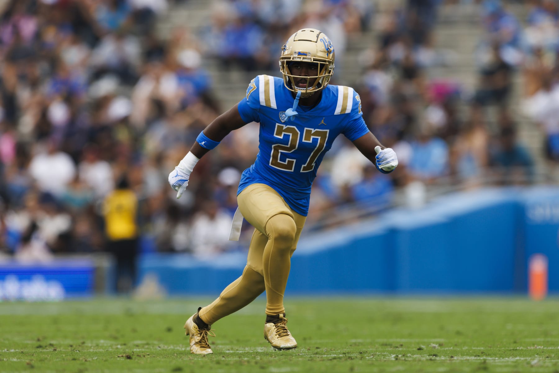 PASADENA, CA - SEPTEMBER 16: UCLA Bruins defensive back Kamari Ramsey (27) defends in coverage during a college football game against North Carolina Central Eagles on September 16, 2023 at Rose Bowl Stadium in Pasadena, CA. (Photo by Ric Tapia/Icon Sportswire via Getty Images)