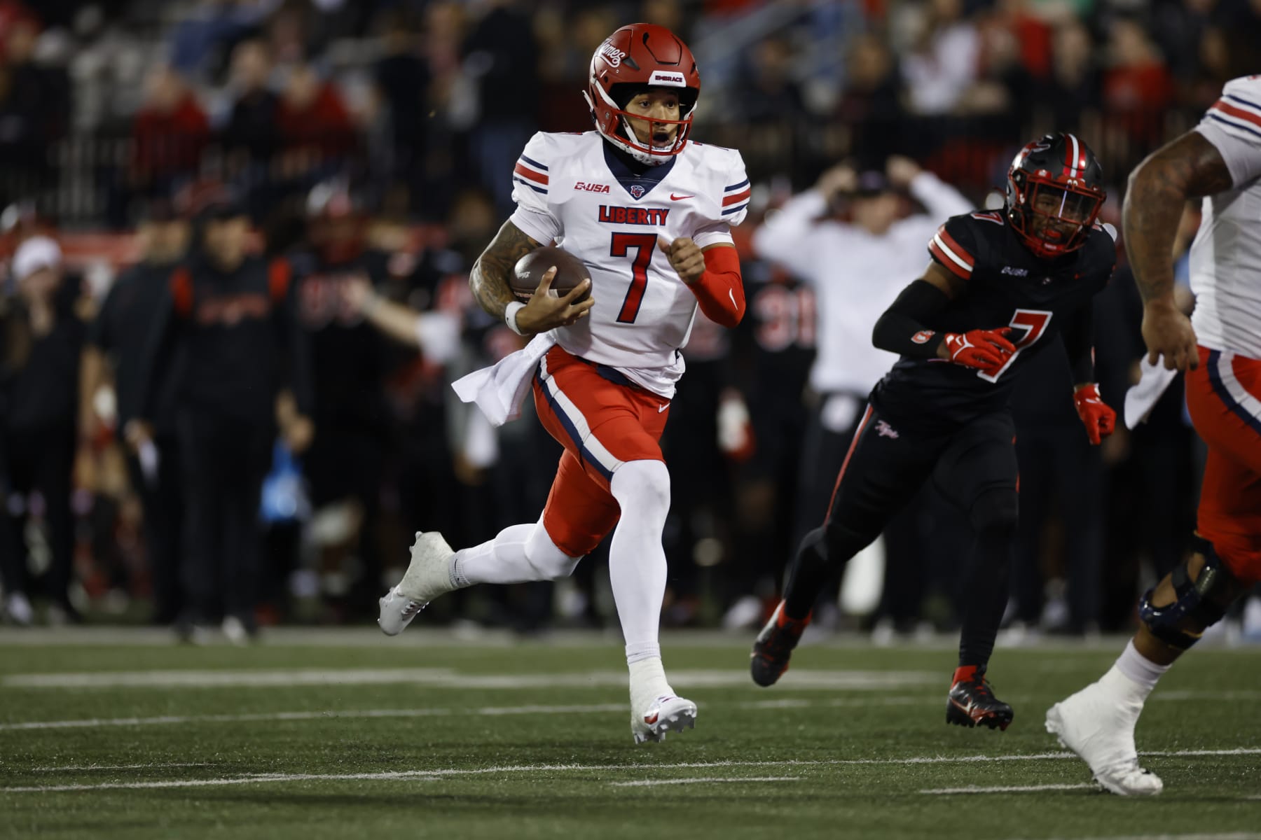 BOWLING GREEN, KY - OCTOBER 24: Liberty Flames quarterback Kaidon Salter (7) runs with the ball during a college football game against the Western Kentucky Hilltoppers on October 24, 2023 at Houchens Industries - L. T. Smith Stadium in Bowling Green, Kentucky. (Photo by Joe Robbins/Icon Sportswire via Getty Images)