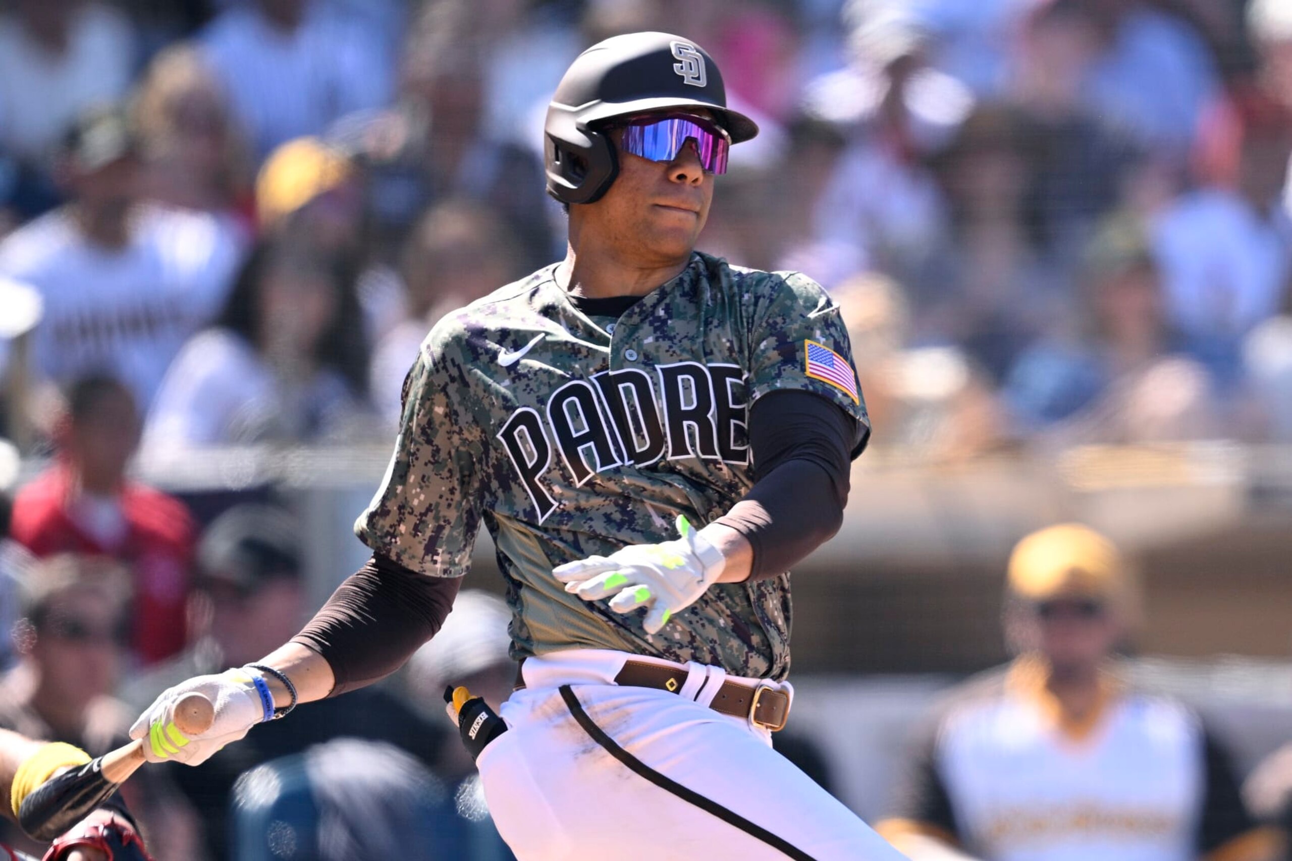 SAN DIEGO, CALIFORNIA - SEPTEMBER 24: Juan Soto #22 of the San Diego Padres hits an RBI double against the St. Louis Cardinals during the fourth inning at PETCO Park on September 24, 2023 in San Diego, California. (Photo by Orlando Ramirez/Getty Images) SAN DIEGO, CALIFORNIA - SEPTEMBER 24: Juan Soto #22 of the San Diego Padres hits an RBI double against the St. Louis Cardinals during the fourth inning at PETCO Park on September 24, 2023 in San Diego, California. (Photo by Orlando Ramirez/Getty Images)
