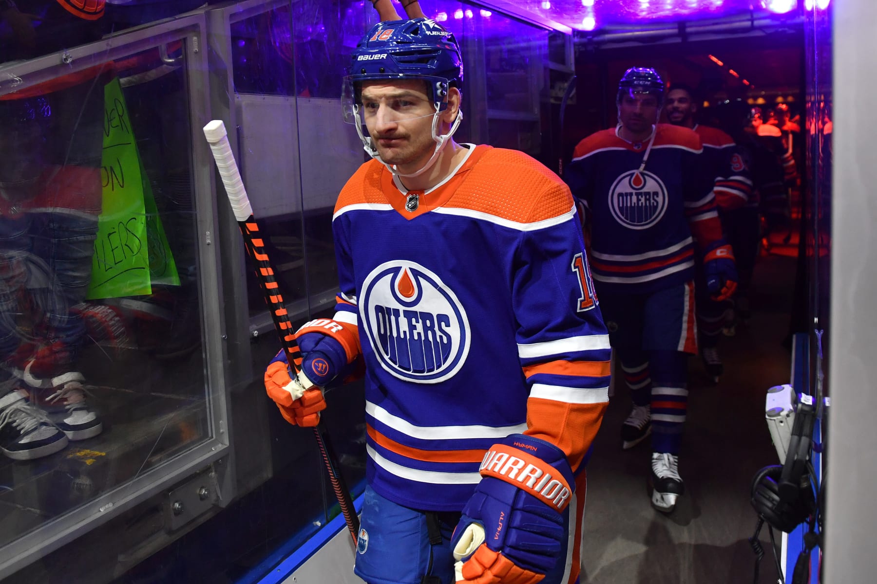 EDMONTON, CANADA - DECEMBER 12: Zach Hyman #18 of the Edmonton Oilers walks down the tunnel for warm ups ahead of the matchup against the Chicago Blackhawks at Rogers Place on December 12, 2023, in Edmonton, Alberta, Canada. (Photo by Andy Devlin/NHLI via Getty Images)