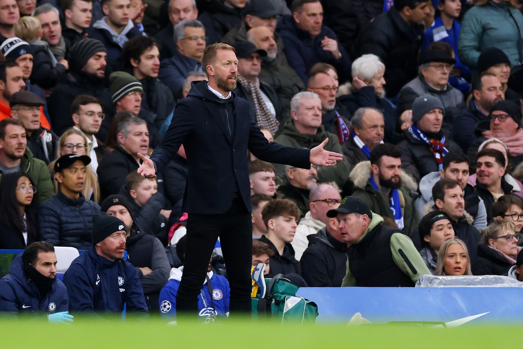 LONDON, ENGLAND - APRIL 01: Graham Potter, Manager of Chelsea, reacts during the Premier League match between Chelsea FC and Aston Villa at Stamford Bridge on April 01, 2023 in London, England. (Photo by Marc Atkins/Getty Images)