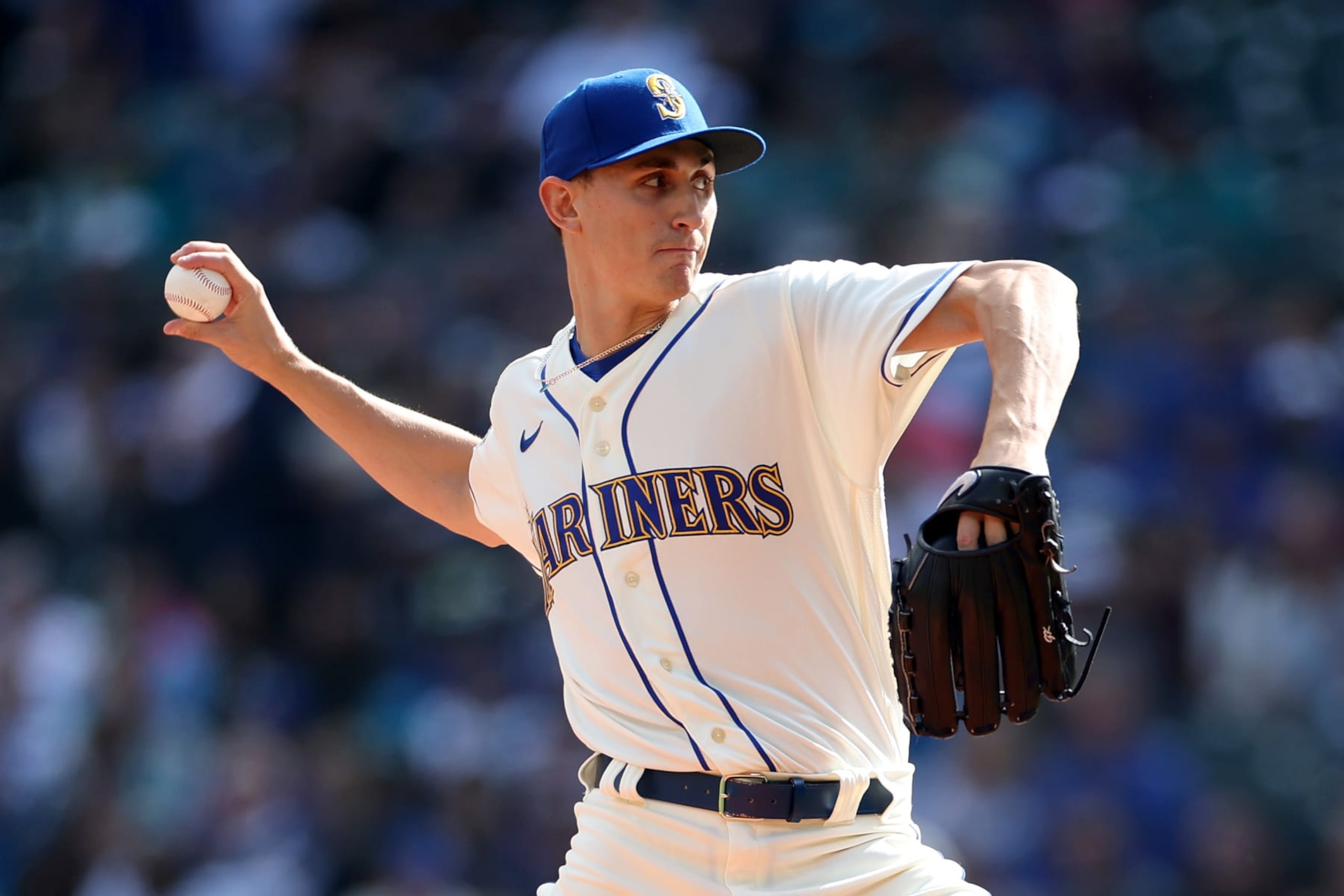 SEATTLE, WASHINGTON - OCTOBER 01: George Kirby #68 of the Seattle Mariners pitches during the first inning against the Texas Rangers at T-Mobile Park on October 01, 2023 in Seattle, Washington. (Photo by Steph Chambers/Getty Images) SEATTLE, WASHINGTON - OCTOBER 01: George Kirby #68 of the Seattle Mariners pitches during the first inning against the Texas Rangers at T-Mobile Park on October 01, 2023 in Seattle, Washington. (Photo by Steph Chambers/Getty Images)