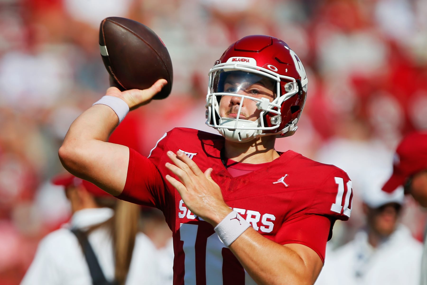 NORMAN, OKLAHOMA - SEPTEMBER 2:  Quarterback Jackson Arnold #10 of the Oklahoma Sooners throws a pass before a game against the Arkansas State Red Wolves at Gaylord Family Oklahoma Memorial Stadium on September 2, 2023 in Norman, Oklahoma.  Oklahoma won 73-0. (Photo by Brian Bahr/Getty Images)