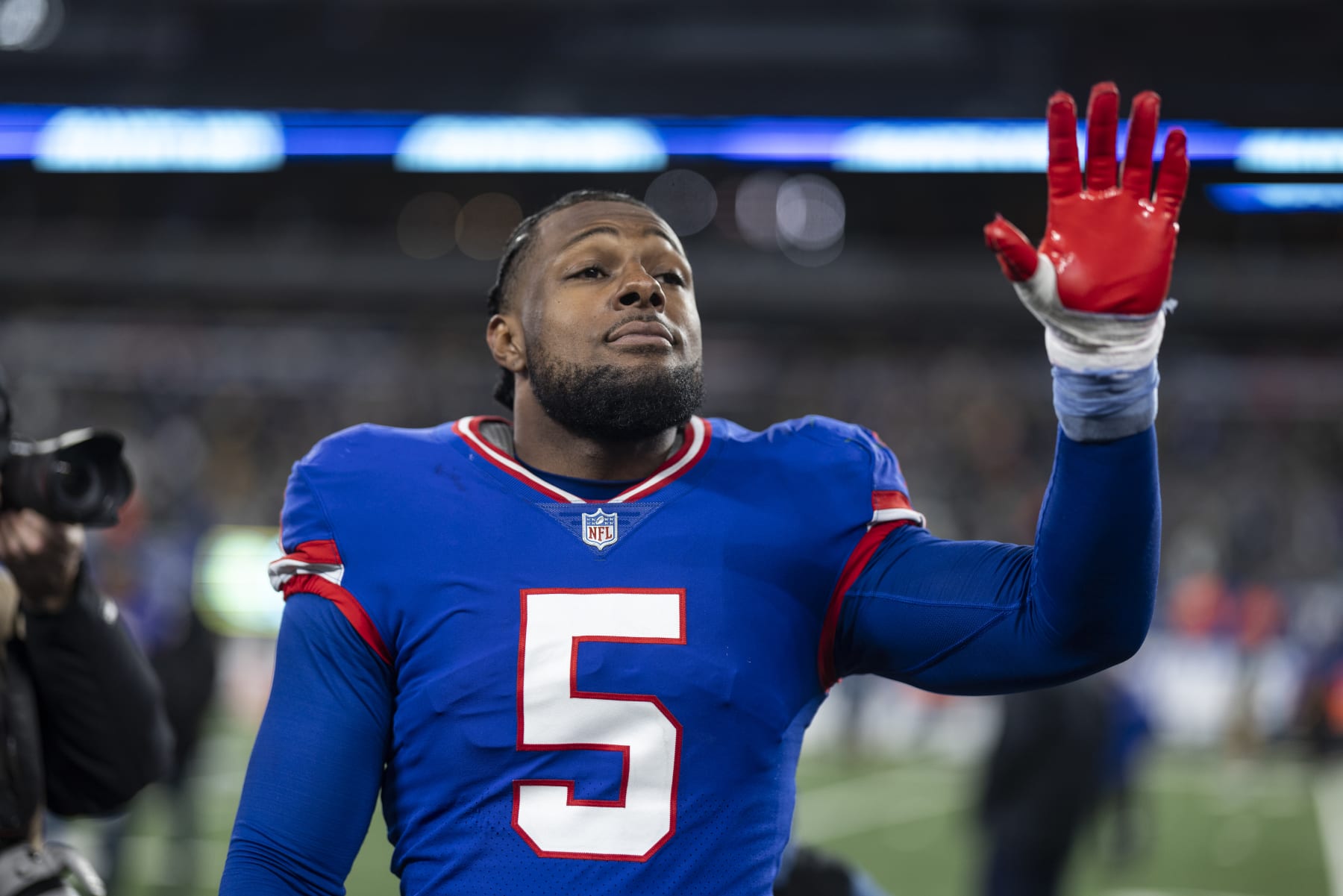 EAST RUTHERFORD, NEW JERSEY - DECEMBER 11: Kayvon Thibodeaux #5 of the New York Giants reacts following an NFL football game between the New York Giants and the Green Bay Packers at MetLife Stadium on December 11, 2023 in East Rutherford, New Jersey. (Photo by Michael Owens/Getty Images)