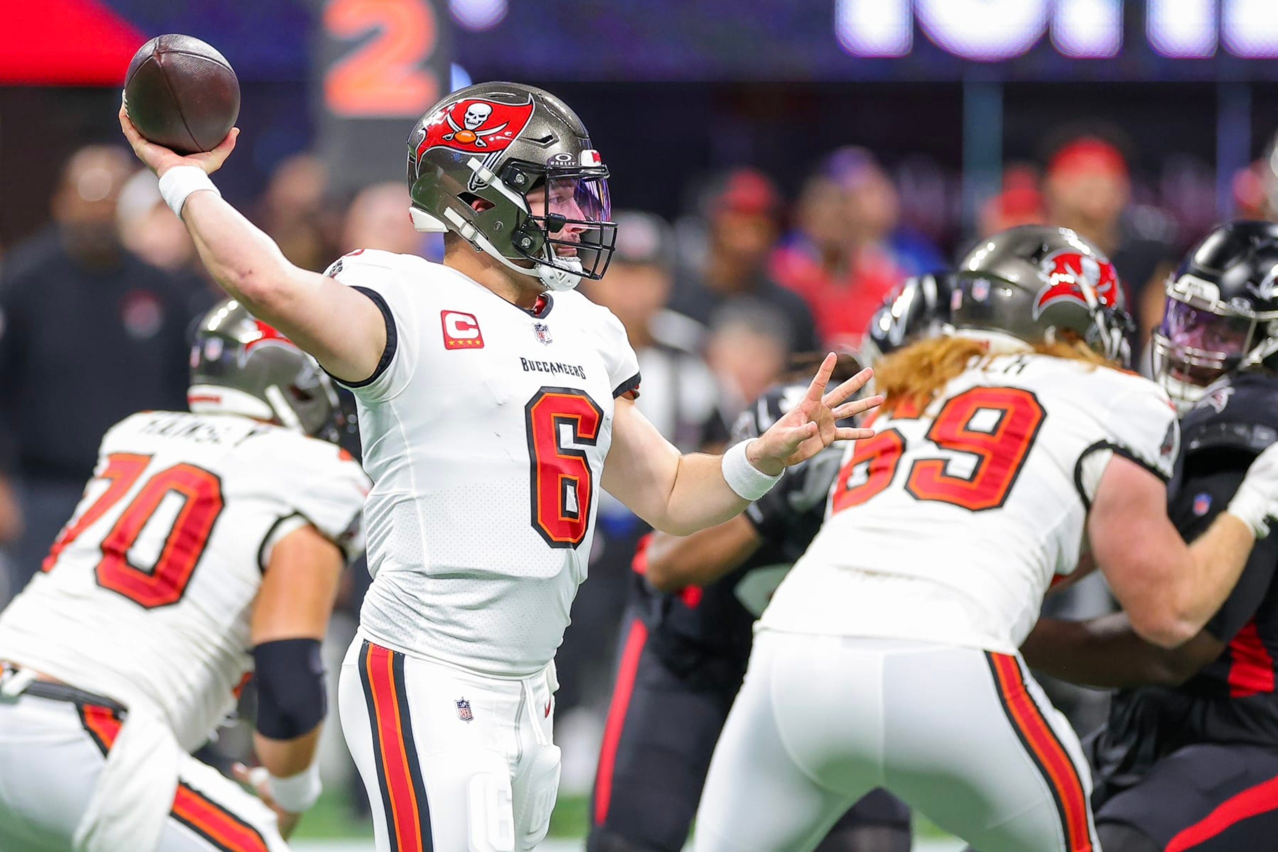 ATLANTA, GEORGIA - DECEMBER 10: Baker Mayfield #6 of the Tampa Bay Buccaneers throws during the first half against the Atlanta Falcon at Mercedes-Benz Stadium on December 10, 2023 in Atlanta, Georgia. (Photo by Kevin C. Cox/Getty Images)