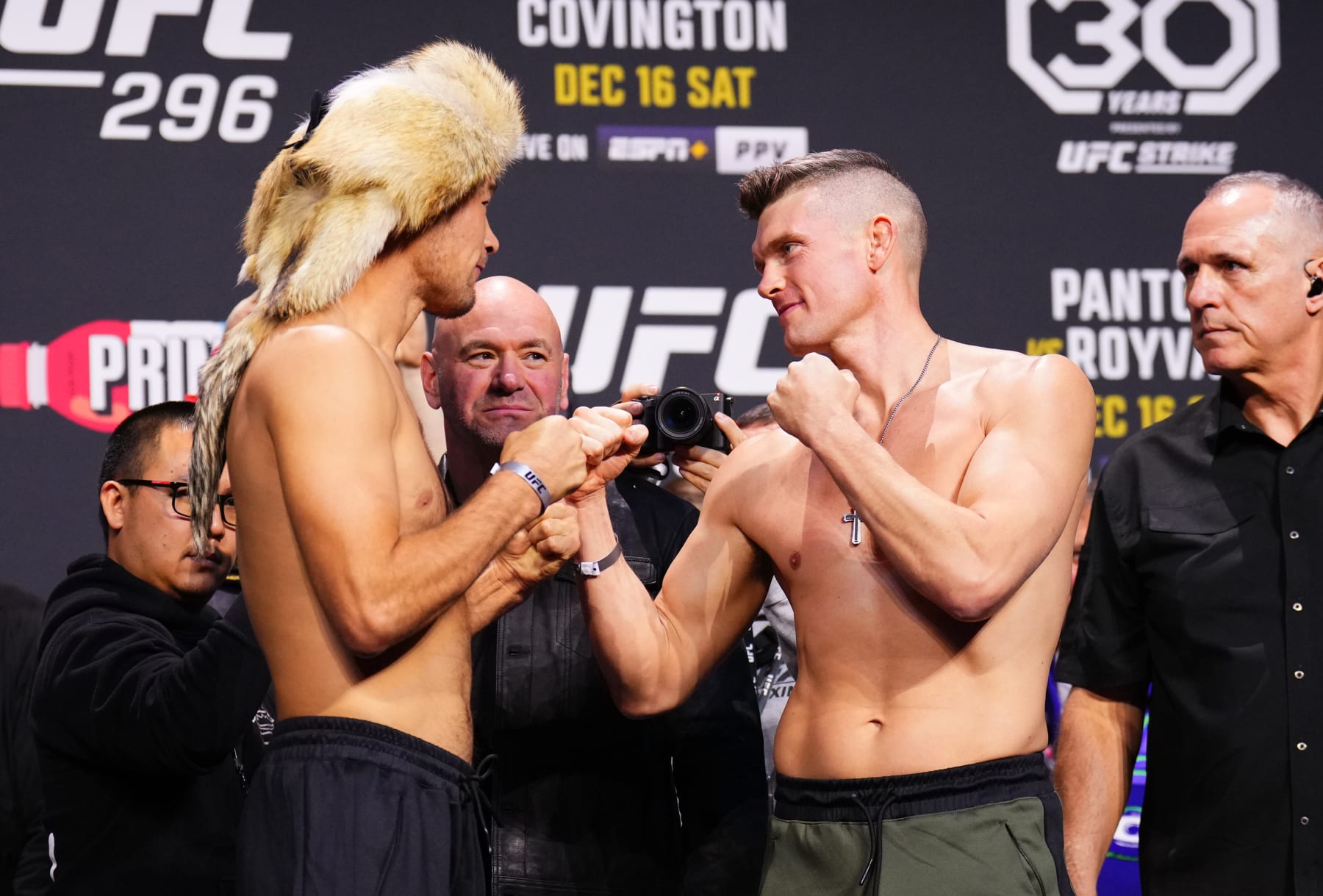 LAS VEGAS, NEVADA - DECEMBER 15: (L-R) Opponents Shavkat Rakhmonov of Uzbekistan and Stephen Thompson face off during the UFC 296 ceremonial weigh-in at MGM Grand Garden Arena on December 15, 2023 in Las Vegas, Nevada. (Photo by Chris Unger/Zuffa LLC via Getty Images)