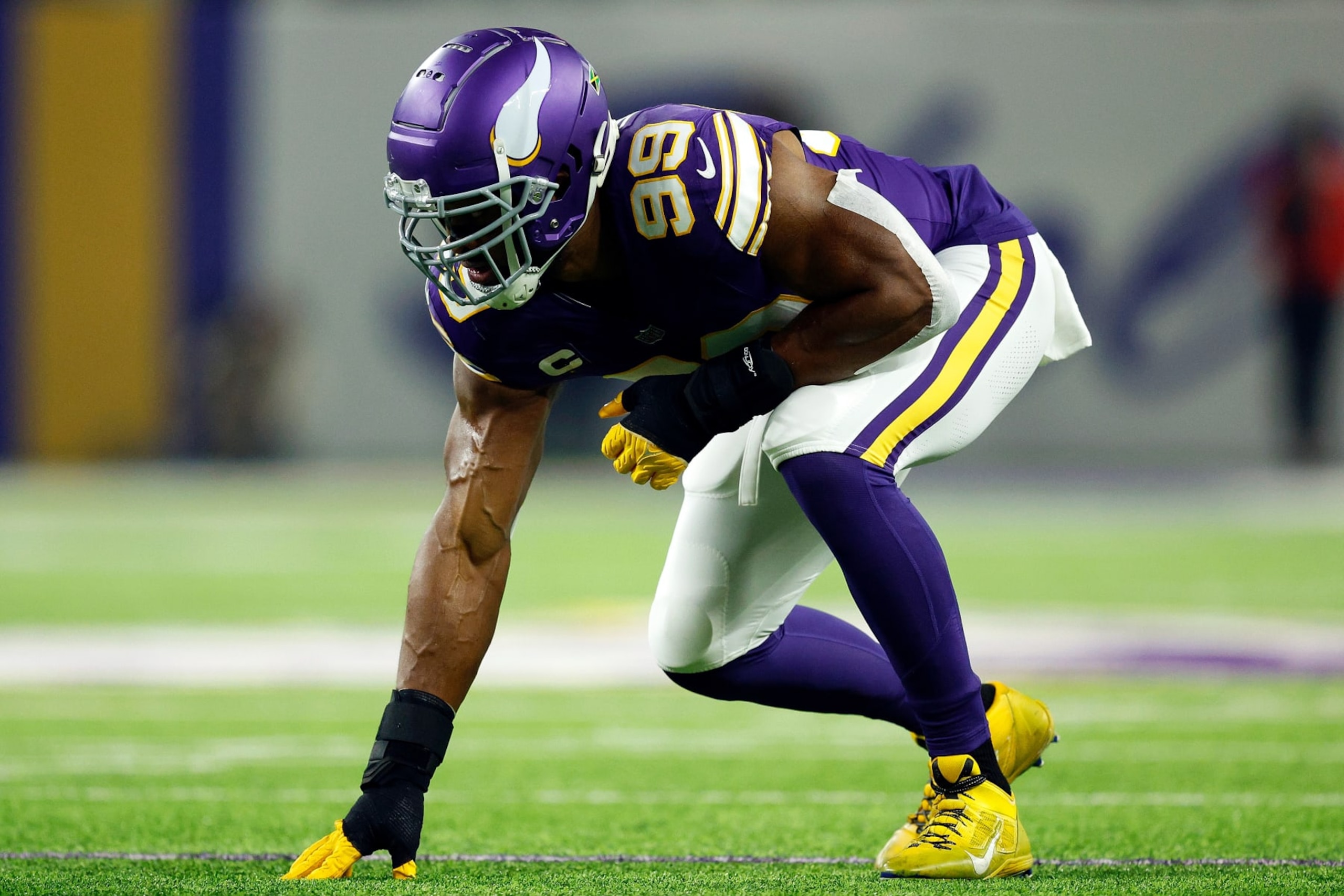 MINNEAPOLIS, MINNESOTA - NOVEMBER 27: Danielle Hunter #99 of the Minnesota Vikings readies for play against the Chicago Bears in the first half at U.S. Bank Stadium on November 27, 2023 in Minneapolis, Minnesota. The Bears defeated the Vikings 12-10. (Photo by David Berding/Getty Images)