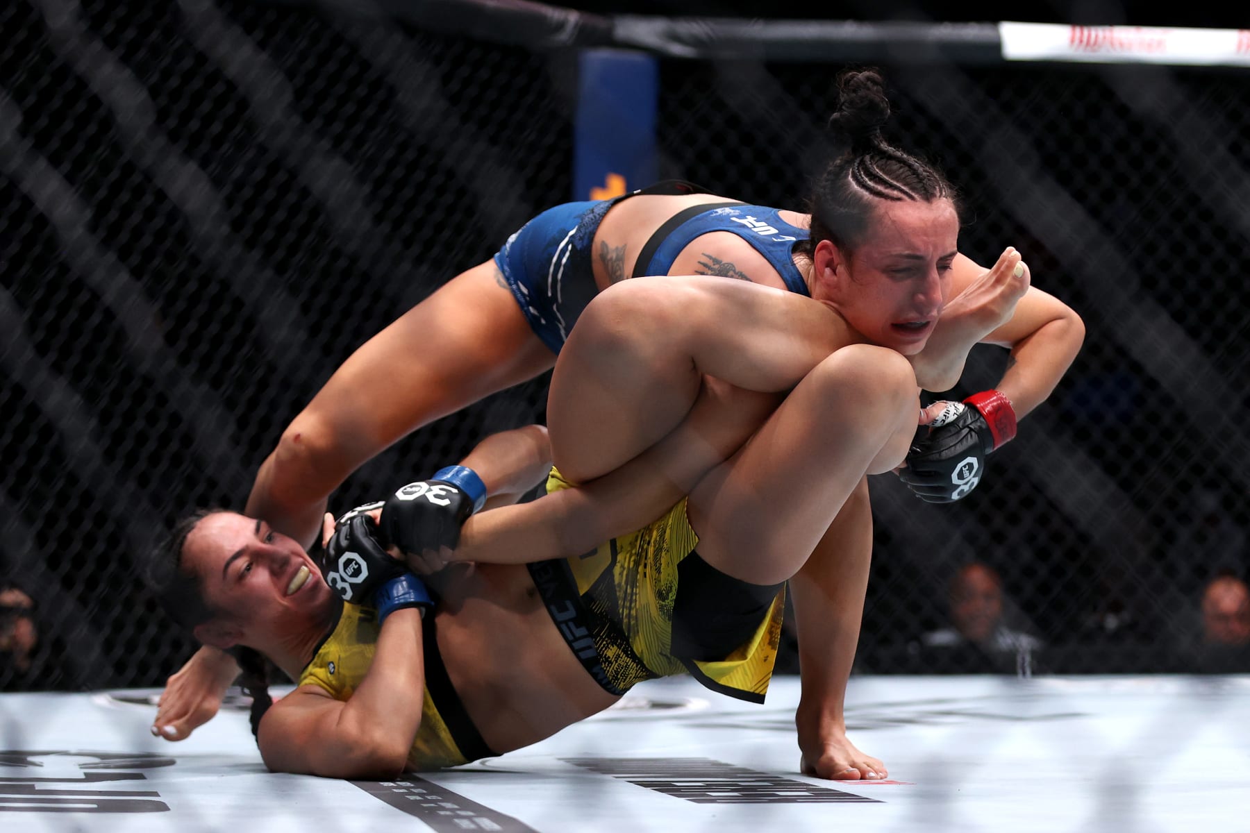LAS VEGAS, NEVADA - DECEMBER 16: (L-R) Ariane Lipski of Brazil wrestles Casey O'Neill of Scotland during the UFC 296 event at T-Mobile Arena on December 16, 2023 in Las Vegas, Nevada. (Photo by Brooke Sutton/Zuffa LLC via Getty Images)