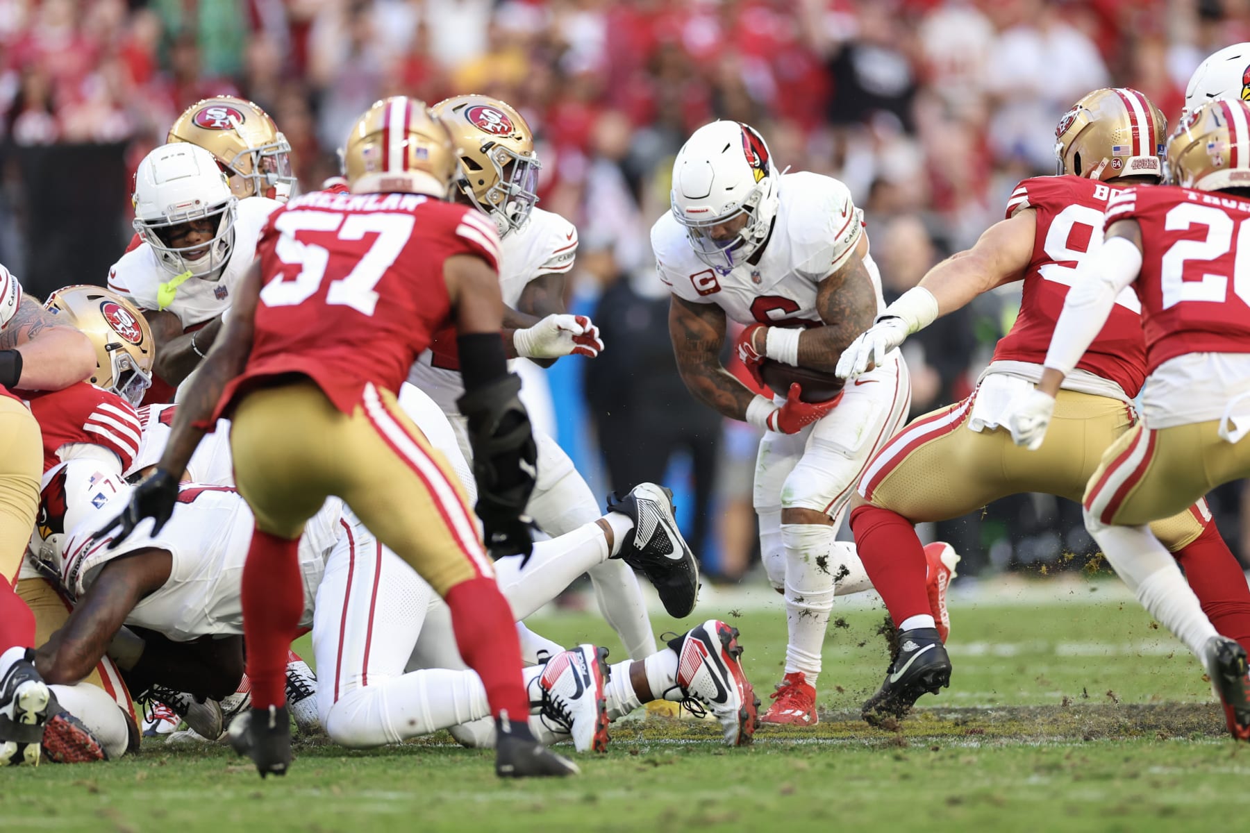 Cardinals RB James Conner runs against the 49ers