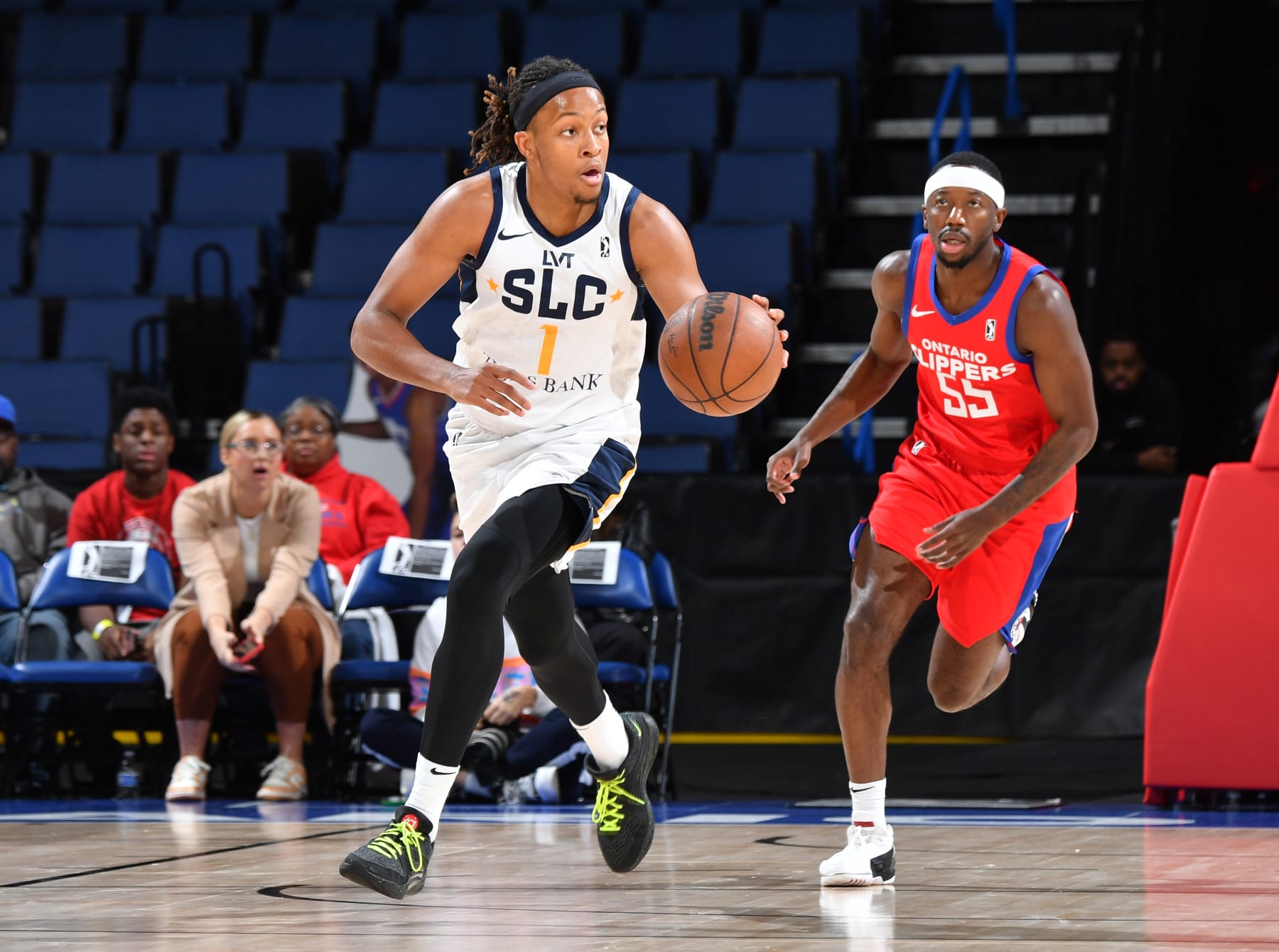 ONTARIO, CA - NOVEMBER 29:  Romeo Langford #1 of the Salt Lake City Stars drives to the basket during the game against the Ontario Clippers on November 29, 2023 at Toyota Arena in Ontario, California. NOTE TO USER: User expressly acknowledges and agrees that, by downloading and/or using this photograph, User is consenting to the terms and conditions of Getty Images License Agreement. Mandatory Copyright Notice: Copyright 2023 NBAE (Photo by Juan Ocampo/NBAE via Getty Images)