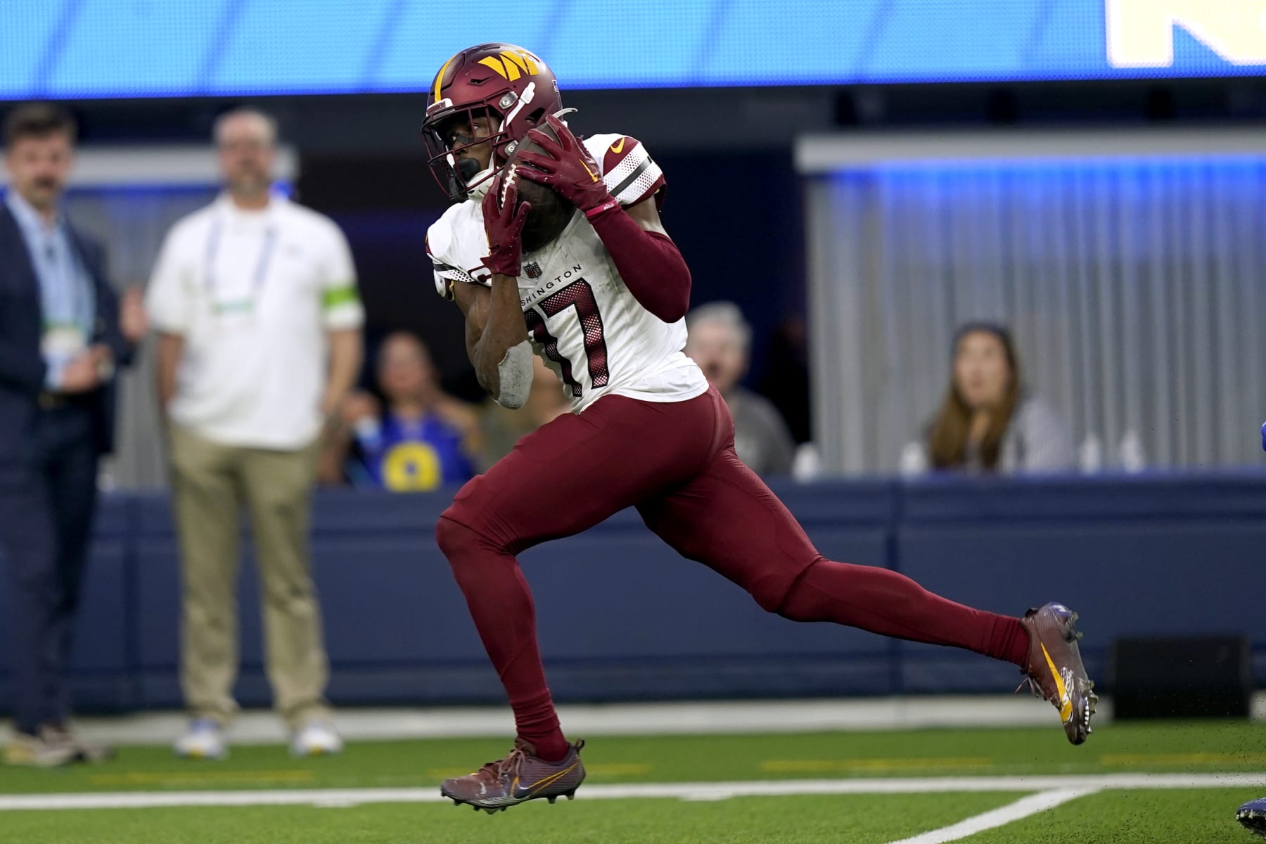 Commanders WR Terry McLaurin