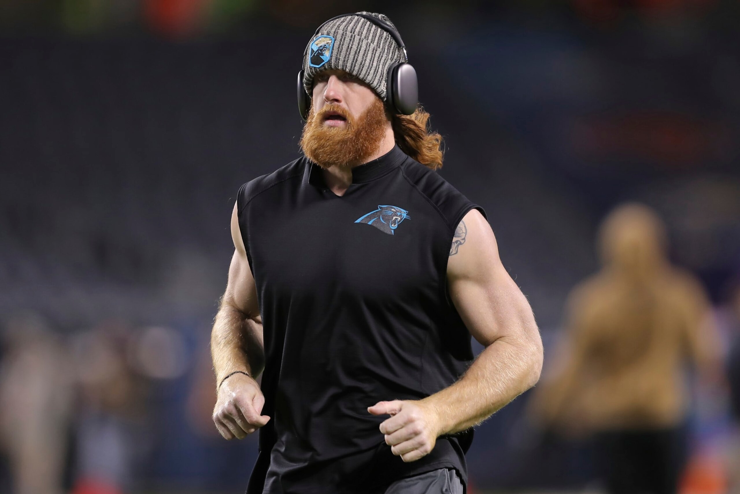 Carolina Panthers tight end Hayden Hurst (81) prior to an NFL football game against the Chicago Bears, Thursday, Nov. 09, 2023, in Chicago. (AP Photo/Melissa Tamez)