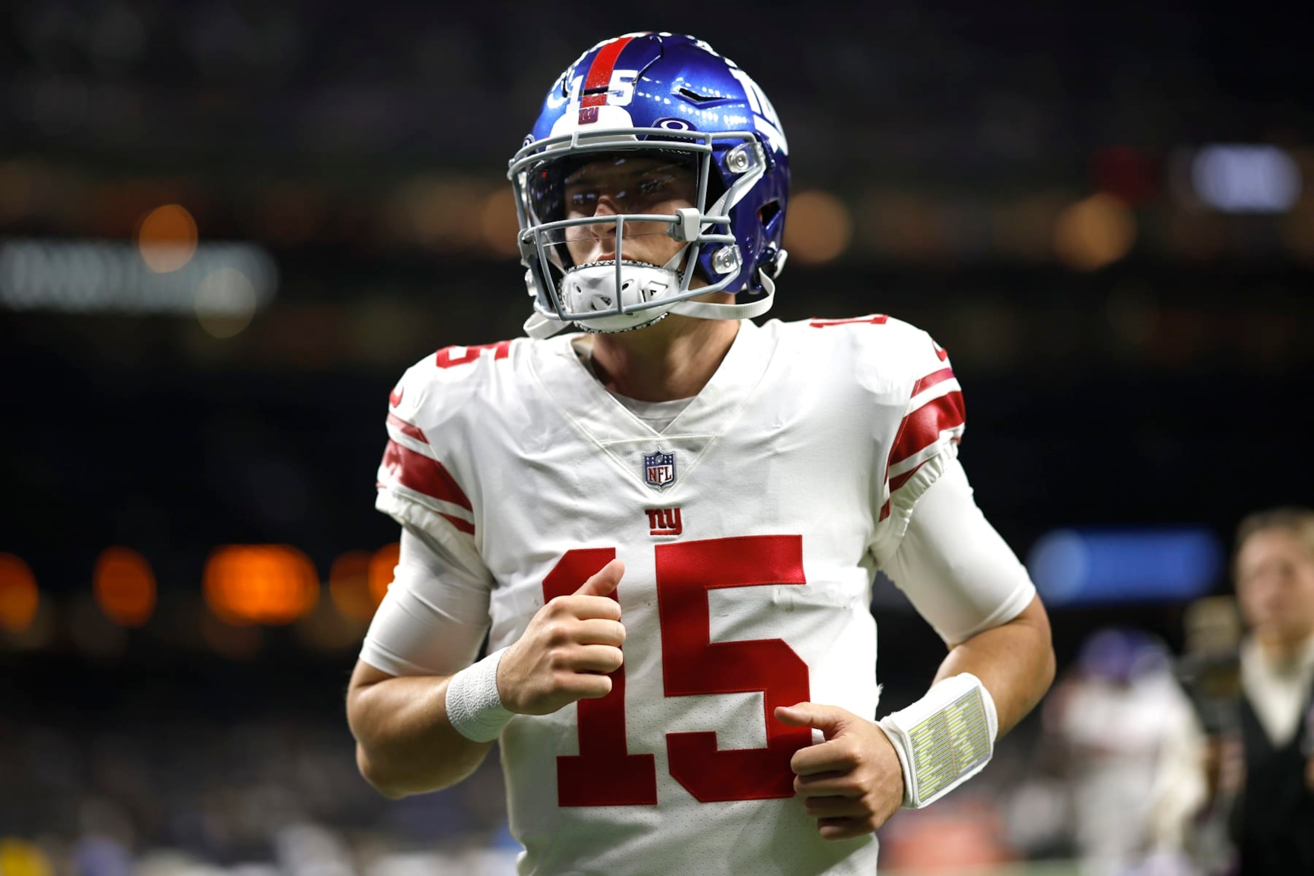NEW ORLEANS, LOUISIANA - DECEMBER 17: Tommy DeVito #15 of the New York Giants warms up before the game against the New Orleans Saints at Caesars Superdome on December 17, 2023 in New Orleans, Louisiana. (Photo by Chris Graythen/Getty Images)