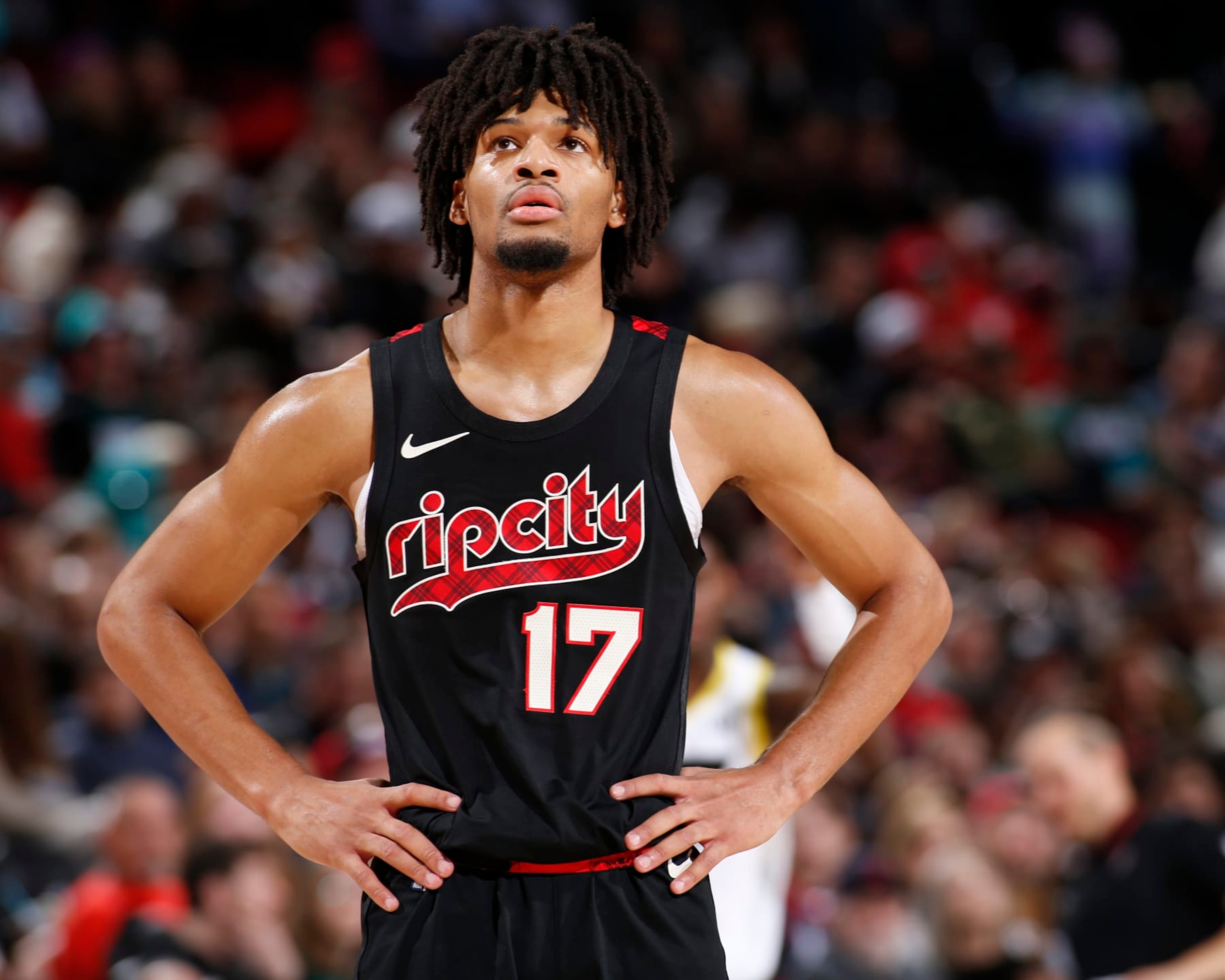 PORTLAND, OR - DECEMBER 14:  Shaedon Sharpe #17 of the Portland Trail Blazers looks on during the game on December 14, 2023 at the Moda Center Arena in Portland, Oregon. NOTE TO USER: User expressly acknowledges and agrees that, by downloading and or using this photograph, user is consenting to the terms and conditions of the Getty Images License Agreement. Mandatory Copyright Notice: Copyright 2023 NBAE (Photo by Cameron Browne/NBAE via Getty Images)