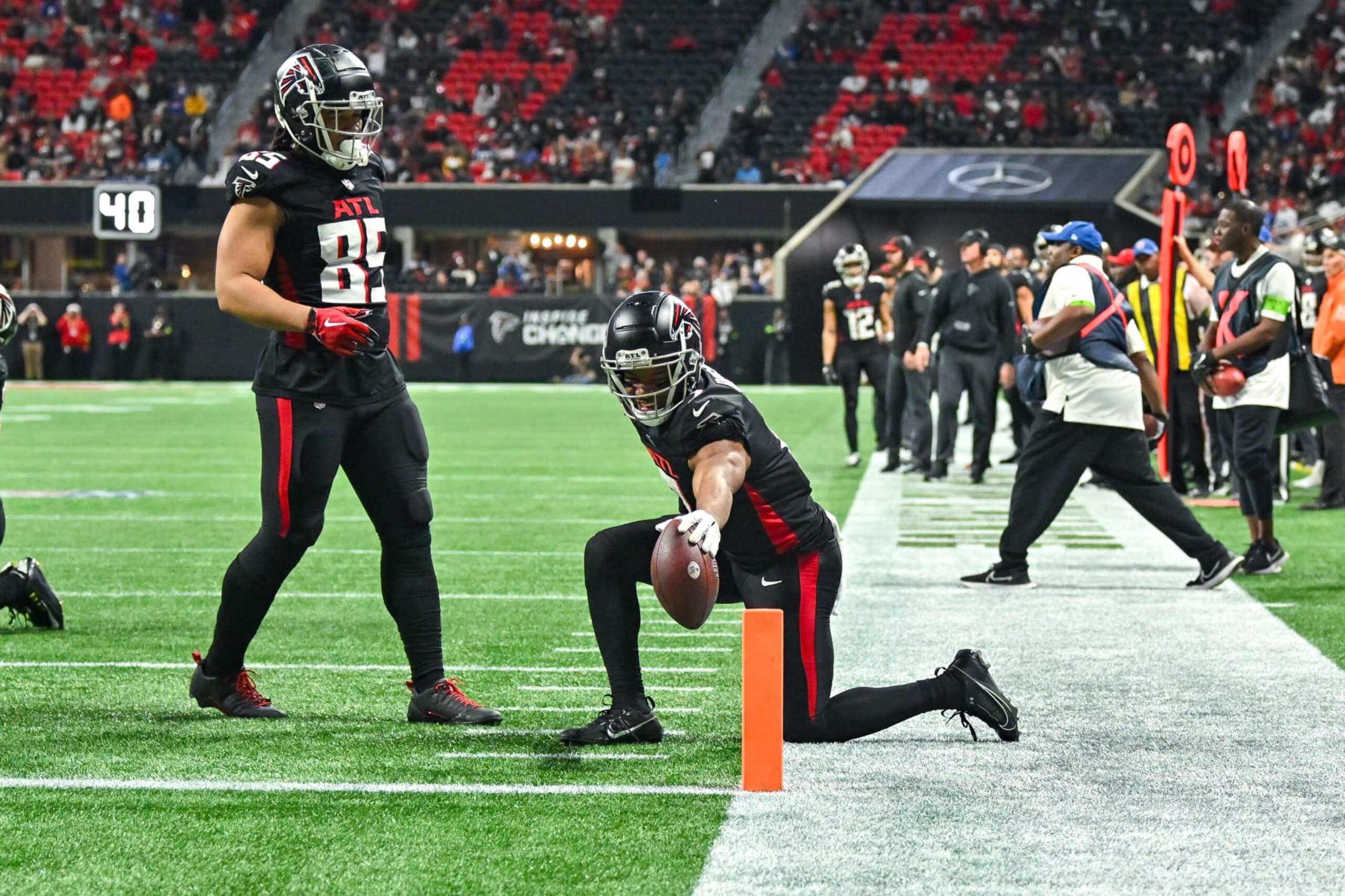 ATLANTA, GA  DECEMBER 24:  Atlanta running back Bijan Robinson (7) reacts after not crossing the goal line during the NFL game between the Indianapolis Colts and the Atlanta Falcons on December 24th, 2023 at Mercedes-Benz Stadium in Atlanta, GA.  (Photo by Rich von Biberstein/Icon Sportswire via Getty Images)