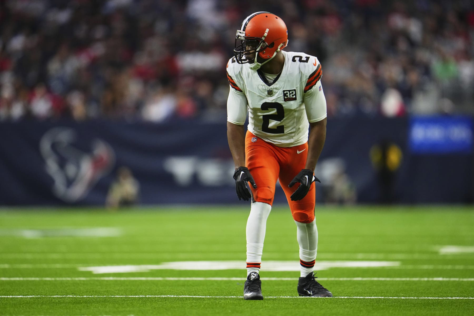 HOUSTON, TX - DECEMBER 24: Amari Cooper #2 of the Cleveland Browns lines up against the Houston Texans during the first half at NRG Stadium on December 24, 2023 in Houston, Texas. (Photo by Cooper Neill/Getty Images)
