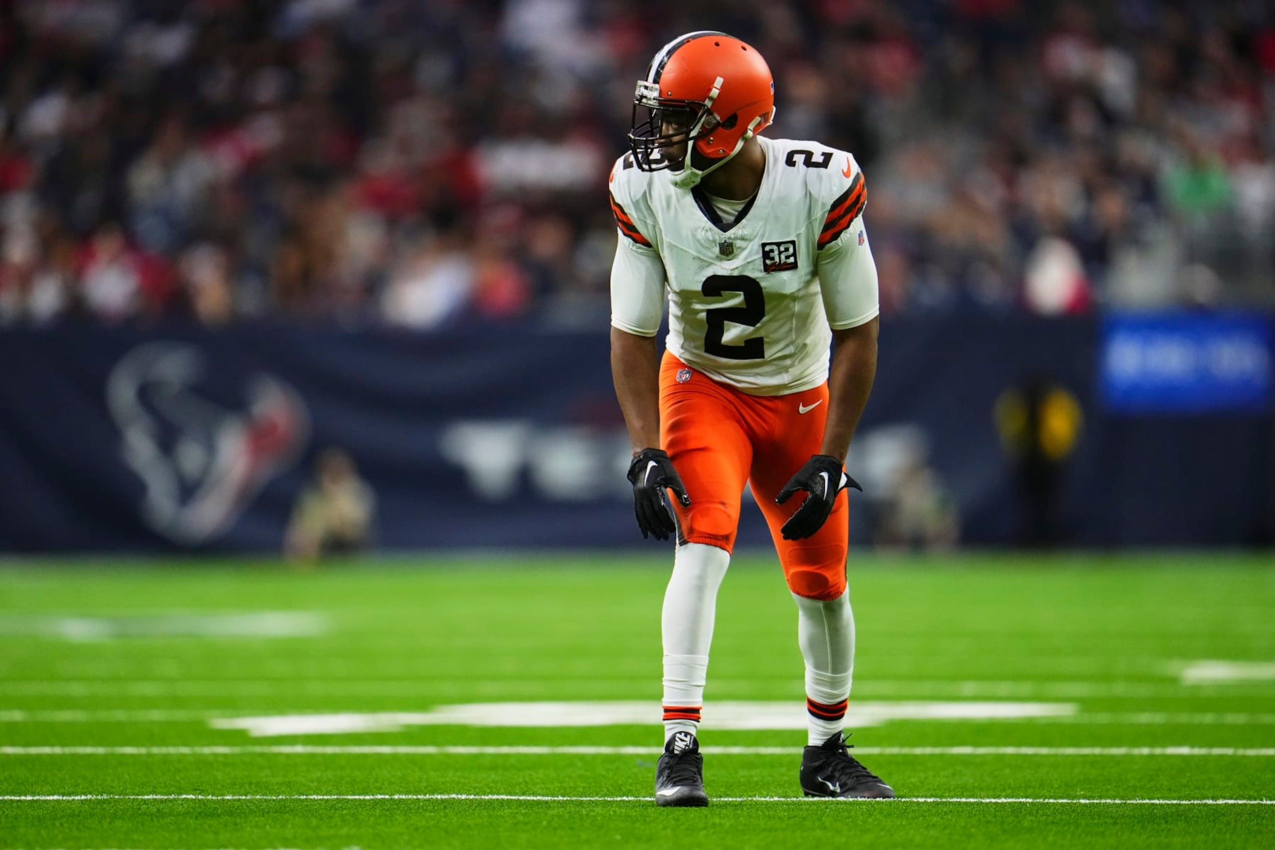 HOUSTON, TX - DECEMBER 24: Amari Cooper #2 of the Cleveland Browns lines up against the Houston Texans during the first half at NRG Stadium on December 24, 2023 in Houston, Texas. (Photo by Cooper Neill/Getty Images)
