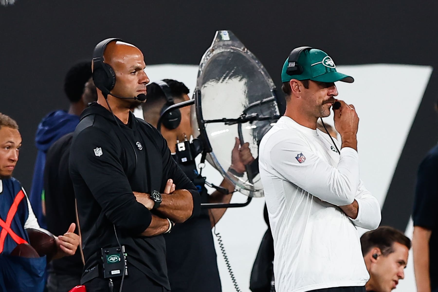 EAST RUTHERFORD, NJ - AUGUST 19:  Robert Saleh of the New York Jets and Aaron Rodgers #8 during the Preseason game against the Tampa Bay Buccaneers  on August 19, 2023 at MetLife Stadium in East Rutherford, New Jersey.  (Photo by Rich Graessle/Icon Sportswire via Getty Images)