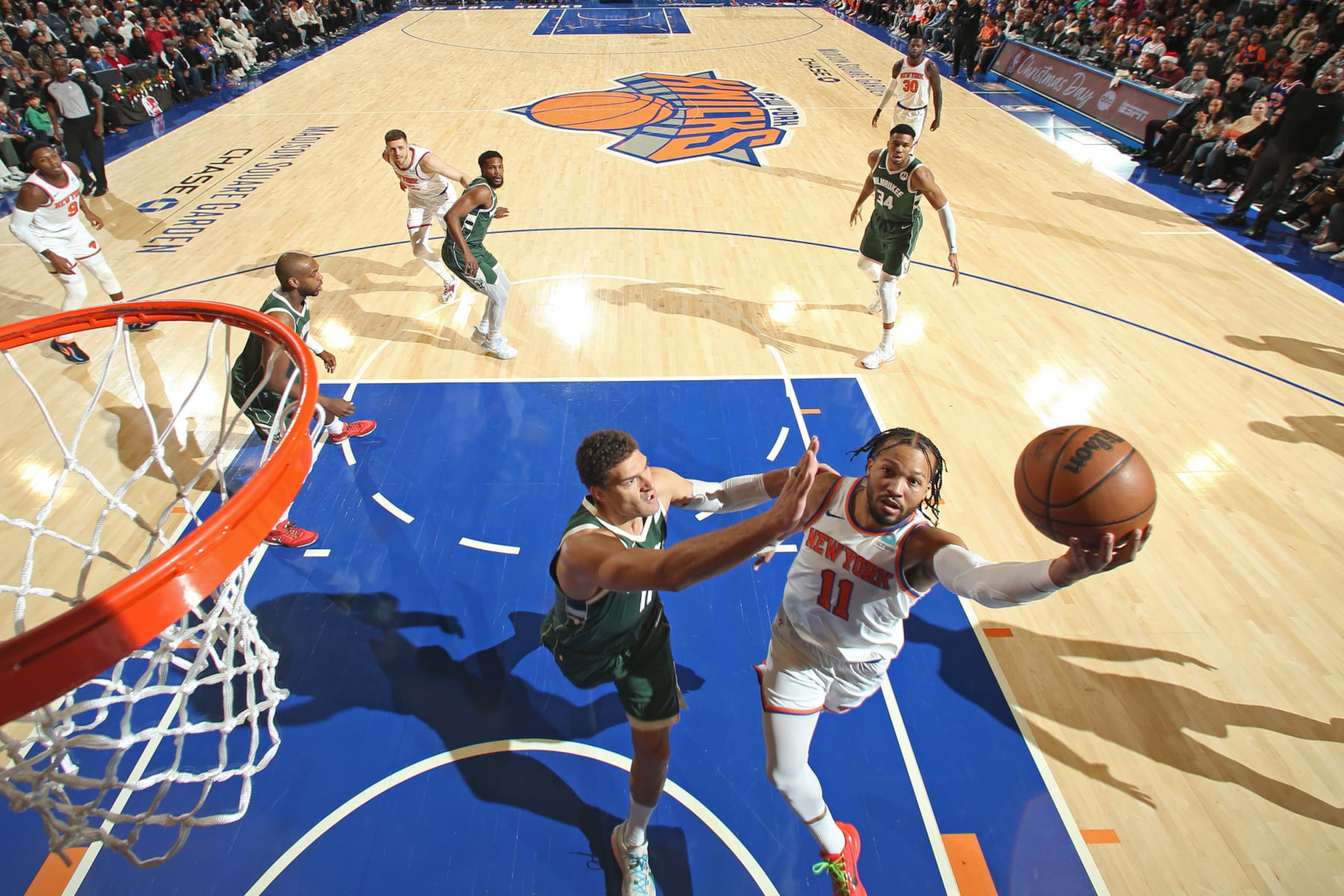 NEW YORK, NY - DECEMBER 25: Jalen Brunson #11 of the New York Knicks drives to the basket during the game against the Milwaukee Bucks on December 25, 2023 at Madison Square Garden in New York City, New York.  NOTE TO USER: User expressly acknowledges and agrees that, by downloading and or using this photograph, User is consenting to the terms and conditions of the Getty Images License Agreement. Mandatory Copyright Notice: Copyright 2023 NBAE  (Photo by Nathaniel S. Butler/NBAE via Getty Images)
