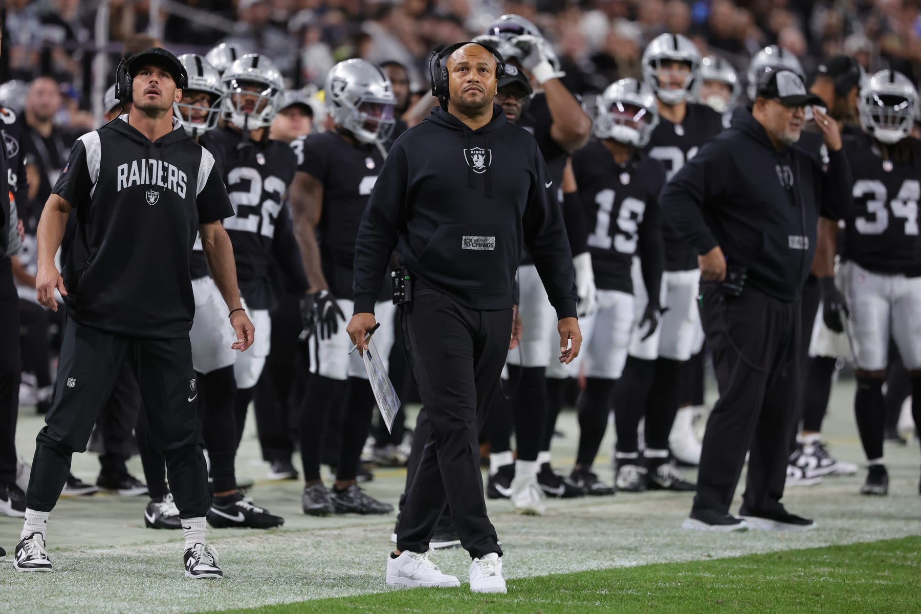 LAS VEGAS, NEVADA - DECEMBER 14: Interim head coach Antonio Pierce of the Las Vegas Raiders watches a video reply during the first quarter of a game against the Los Angeles Chargers at Allegiant Stadium on December 14, 2023 in Las Vegas, Nevada. (Photo by Ethan Miller/Getty Images)