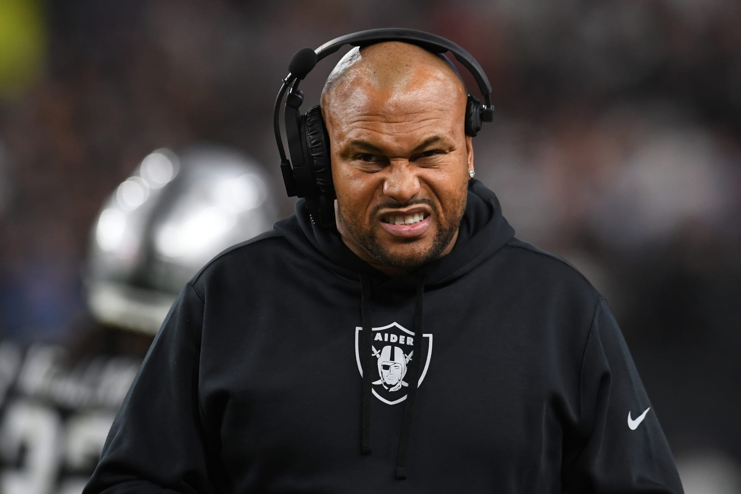 LAS VEGAS, NEVADA - DECEMBER 14: Interim head coach Antonio Pierce of the Las Vegas Raiders reacts against the Los Angeles Chargers during the second quarter at Allegiant Stadium on December 14, 2023 in Las Vegas, Nevada. (Photo by Candice Ward/Getty Images)