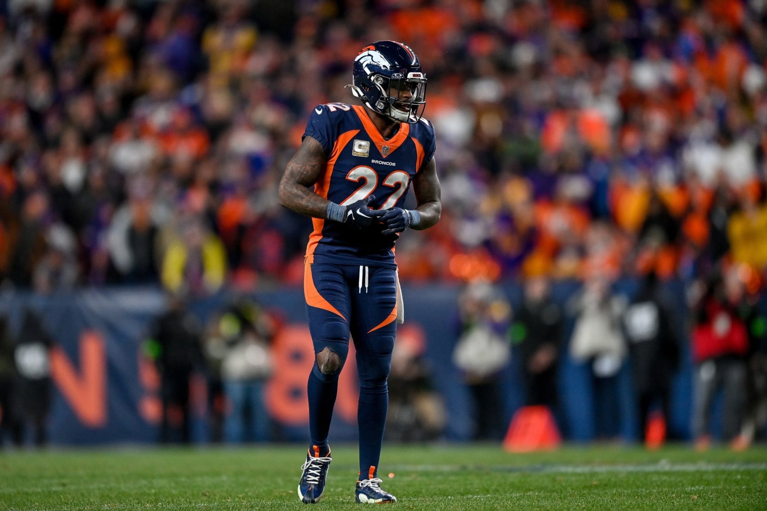 DENVER, COLORADO - NOVEMBER 19: Kareem Jackson #22 of the Denver Broncos lines up on defense in the fourth quarter against the Minnesota Vikings at Empower Field at Mile High on November 19, 2023 in Denver, Colorado. (Photo by Dustin Bradford/Getty Images) DENVER, COLORADO - NOVEMBER 19: Kareem Jackson #22 of the Denver Broncos lines up on defense in the fourth quarter against the Minnesota Vikings at Empower Field at Mile High on November 19, 2023 in Denver, Colorado. (Photo by Dustin Bradford/Getty Images)