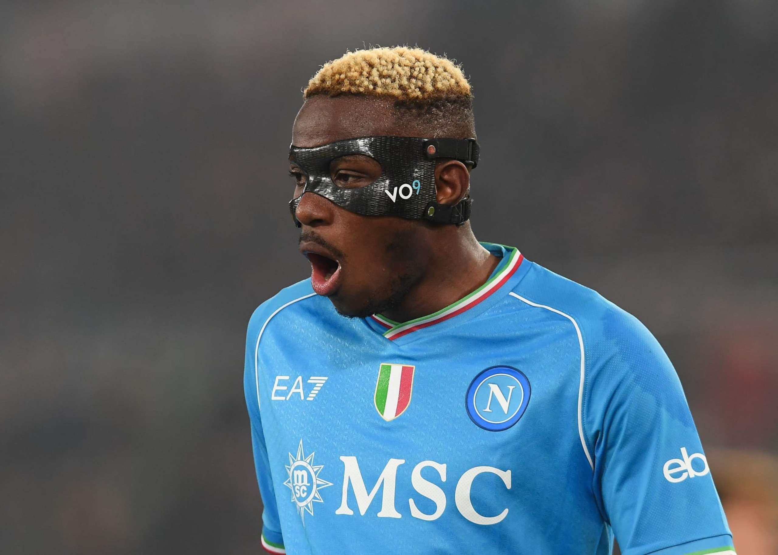 ROME, ITALY - DECEMBER 23: Victor Osimhen of SSC Napoli gestures during the Serie A TIM match between AS Roma and SSC Napoli at Stadio Olimpico on December 23, 2023 in Rome, Italy. (Photo by Silvia Lore/Getty Images)