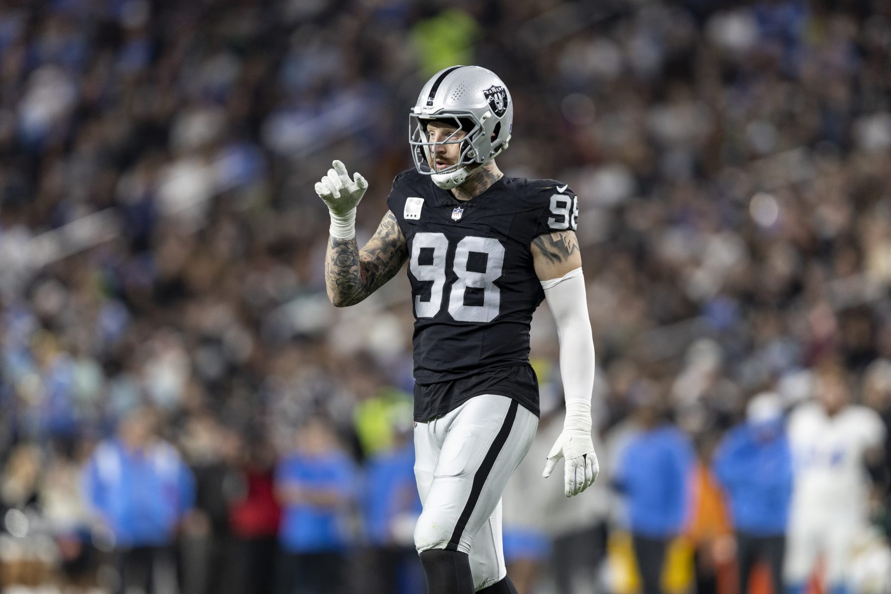 Raiders DE Maxx Crosby
