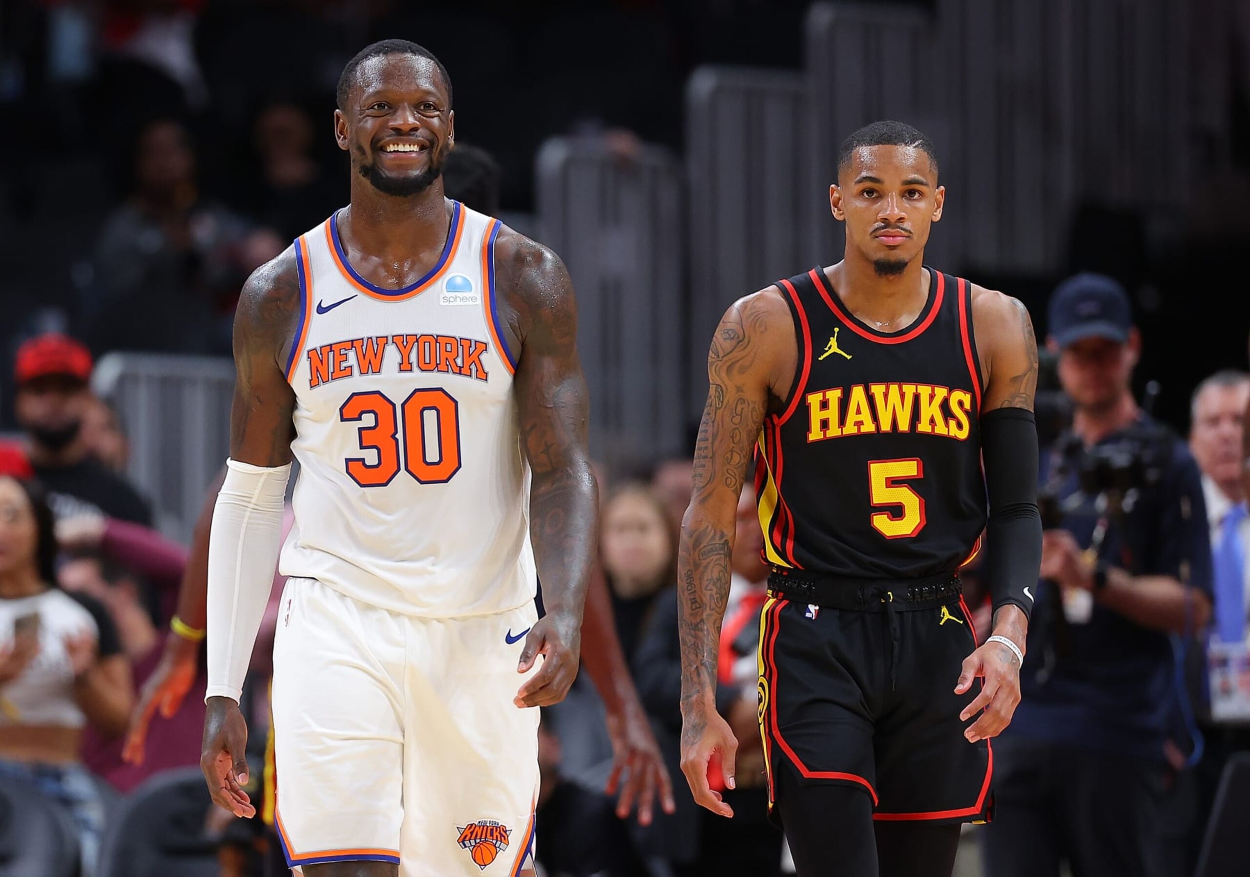 ATLANTA, GEORGIA - OCTOBER 27:  Julius Randle #30 of the New York Knicks reacts after grabbing a rebound and drawing a foul in the final seconds of the fourth quarter against the Atlanta Hawks at State Farm Arena on October 27, 2023 in Atlanta, Georgia.  NOTE TO USER: User expressly acknowledges and agrees that, by downloading and/or using this photograph, user is consenting to the terms and conditions of the Getty Images License Agreement.  (Photo by Kevin C. Cox/Getty Images)