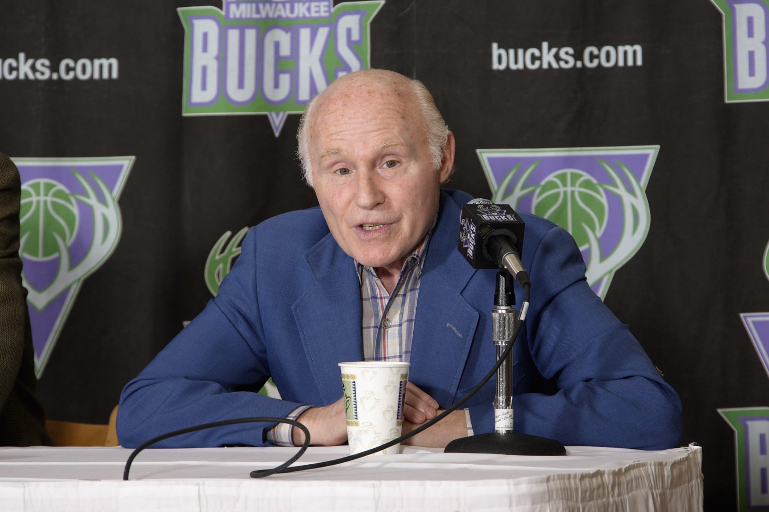 ST. FRANCIS, WI - JULY 8: Milwaukee Bucks Team Owner Senator Herb Kohl attends a press conference announcing Terry Stotts as the new head coach of the Milwaukee Bucks at the Milwaukee Bucks Training Center on July 8, 2005 in St. Francis, Wisconsin. NOTE TO USER: User expressly acknowledges and agrees that, by downloading and or using this photograph, User is consenting to the terms and conditions of the Getty Images License Agreement. Mandatory copyright notice: Copyright NBAE 2005. (Photo by Gary Dineen/NBAE via Getty Images) ST. FRANCIS, WI - JULY 8: Milwaukee Bucks Team Owner Senator Herb Kohl attends a press conference announcing Terry Stotts as the new head coach of the Milwaukee Bucks at the Milwaukee Bucks Training Center on July 8, 2005 in St. Francis, Wisconsin. NOTE TO USER: User expressly acknowledges and agrees that, by downloading and or using this photograph, User is consenting to the terms and conditions of the Getty Images License Agreement. Mandatory copyright notice: Copyright NBAE 2005. (Photo by Gary Dineen/NBAE via Getty Images)
