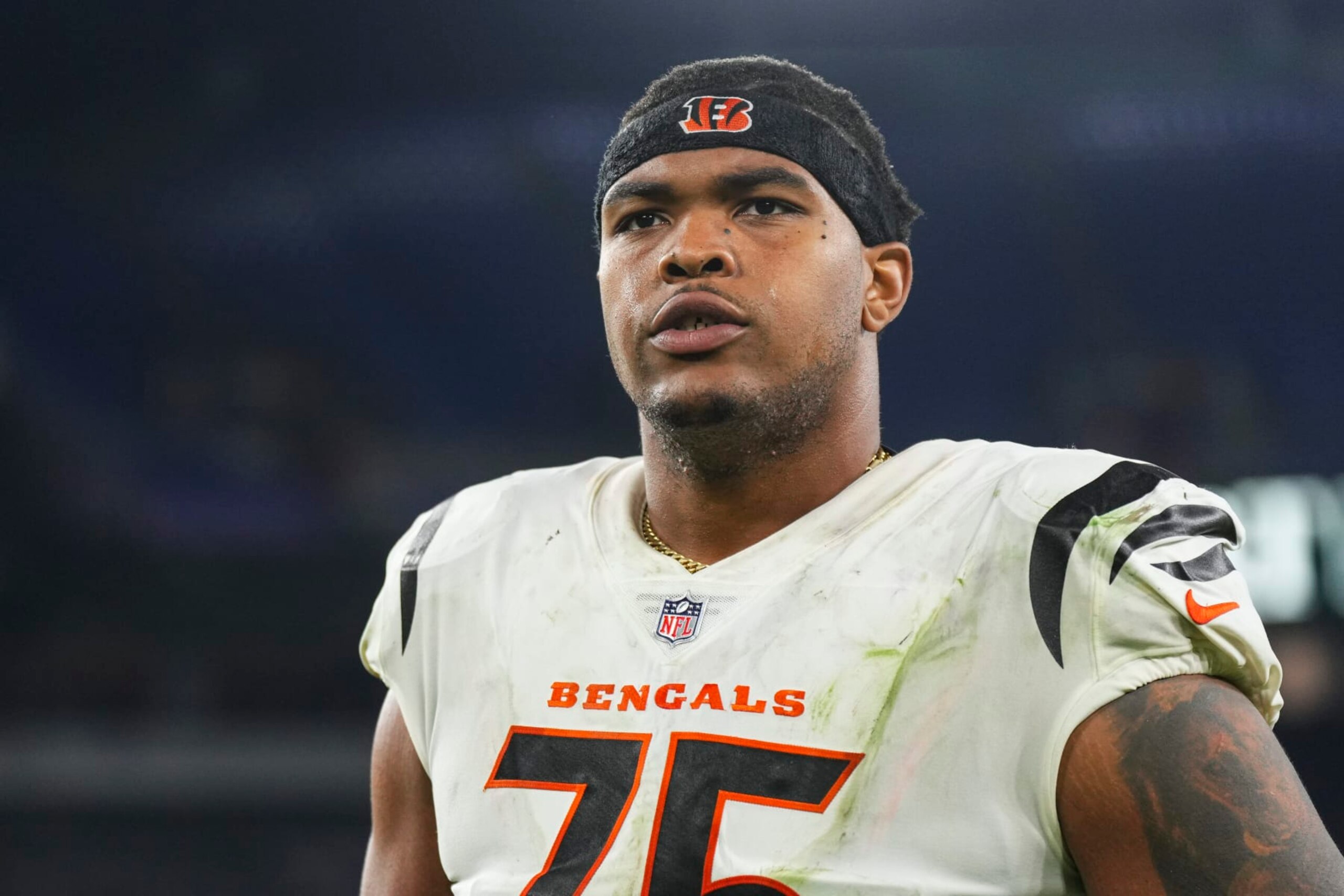 BALTIMORE, MD - NOVEMBER 16: Orlando Brown Jr. #75 of the Cincinnati Bengals walks off of the field after an NFL football game against the Baltimore Ravens at M&T Bank Stadium on November 16, 2023 in Baltimore, Maryland. (Photo by Cooper Neill/Getty Images)